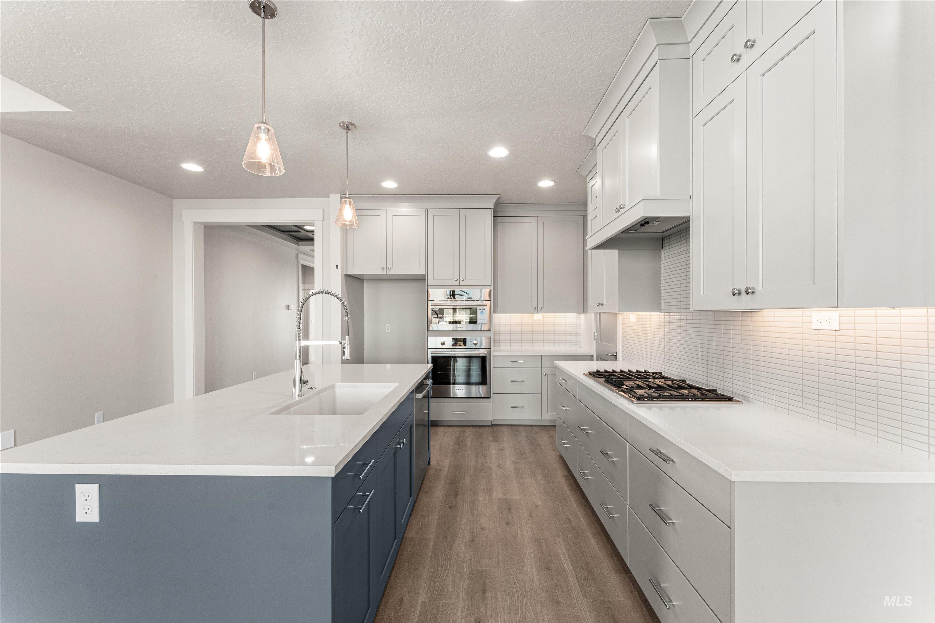 8080 Tandy Cove St, Middleton, Idaho 83644, 3 Bedrooms, 2 Bathrooms, Residential For Sale, Price $629,900,MLS 98975268