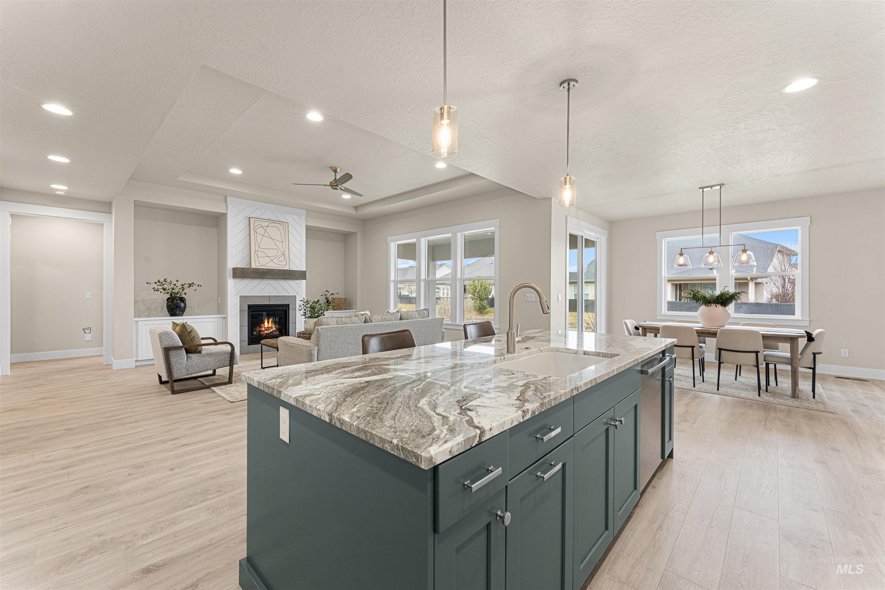 8078 Tandy Cove St, Middleton, Idaho 83644, 4 Bedrooms, 2.5 Bathrooms, Residential For Sale, Price $649,900,MLS 98975270