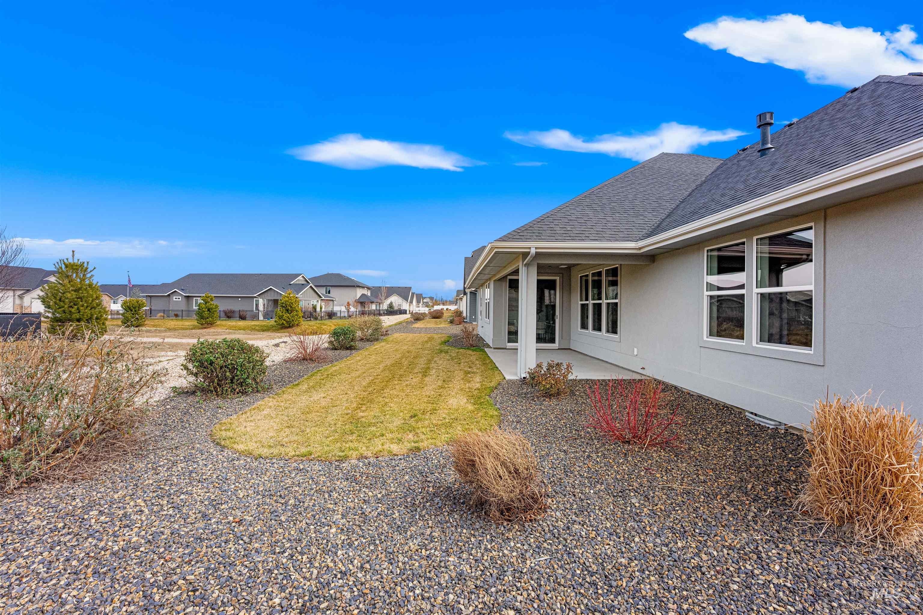 8078 Tandy Cove St, Middleton, Idaho 83644, 4 Bedrooms, 2.5 Bathrooms, Residential For Sale, Price $649,900,MLS 98975270