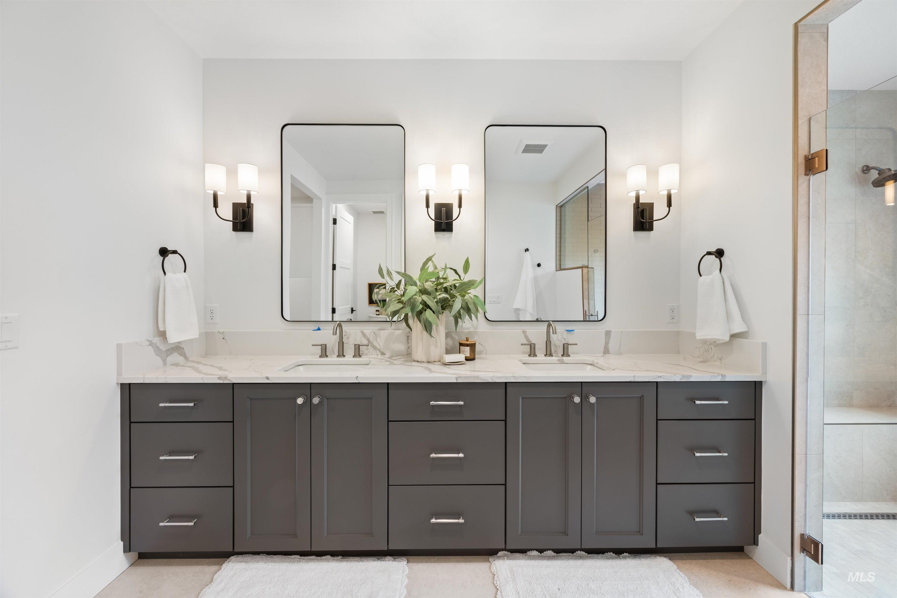 294 N Hunter Creek Ave, Eagle, Idaho 83616, 3 Bedrooms, 3 Bathrooms, Residential For Sale, Price $1,149,500,MLS 98975272