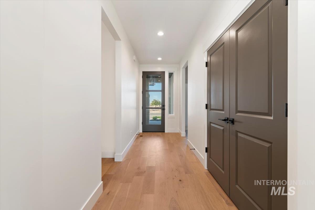 11049 W Lahinch Ln, Kuna, Idaho 83634-0000, 3 Bedrooms, 2 Bathrooms, Residential For Sale, Price $584,880,MLS 98975275