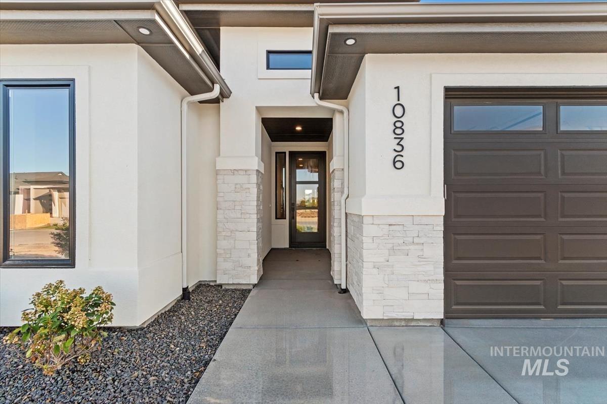 11049 W Lahinch Ln, Kuna, Idaho 83634-0000, 3 Bedrooms, 2 Bathrooms, Residential For Sale, Price $584,880,MLS 98975275