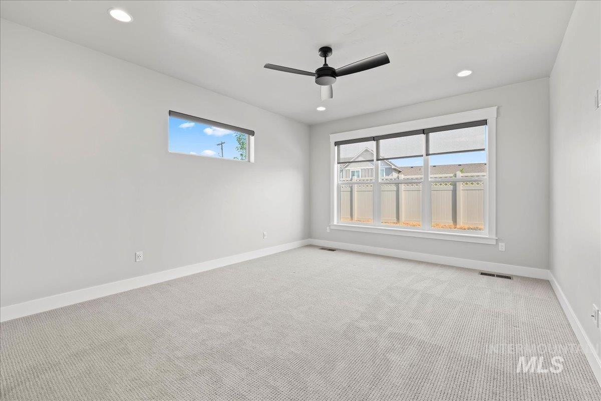 2445 N Klemmer Ave., Kuna, Idaho 83634, 3 Bedrooms, 2 Bathrooms, Residential For Sale, Price $624,900,MLS 98975276