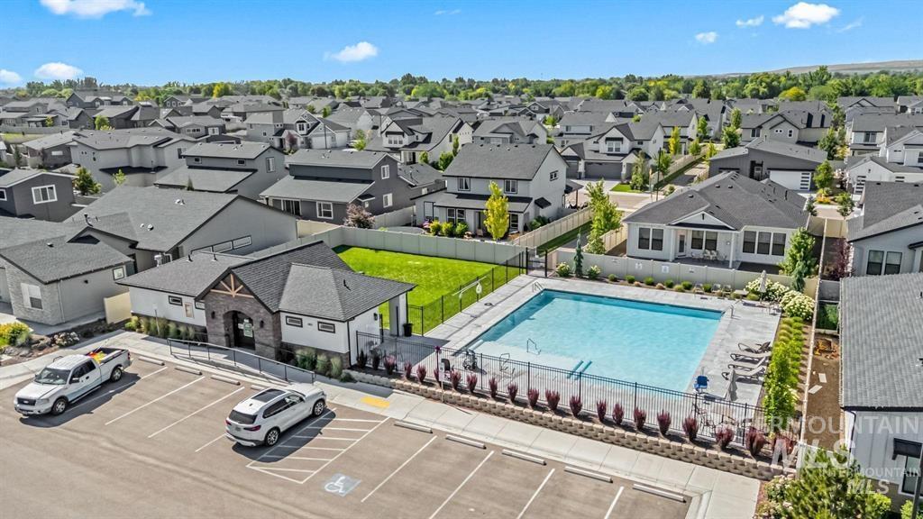 2445 N Klemmer Ave., Kuna, Idaho 83634, 3 Bedrooms, 2 Bathrooms, Residential For Sale, Price $624,900,MLS 98975276