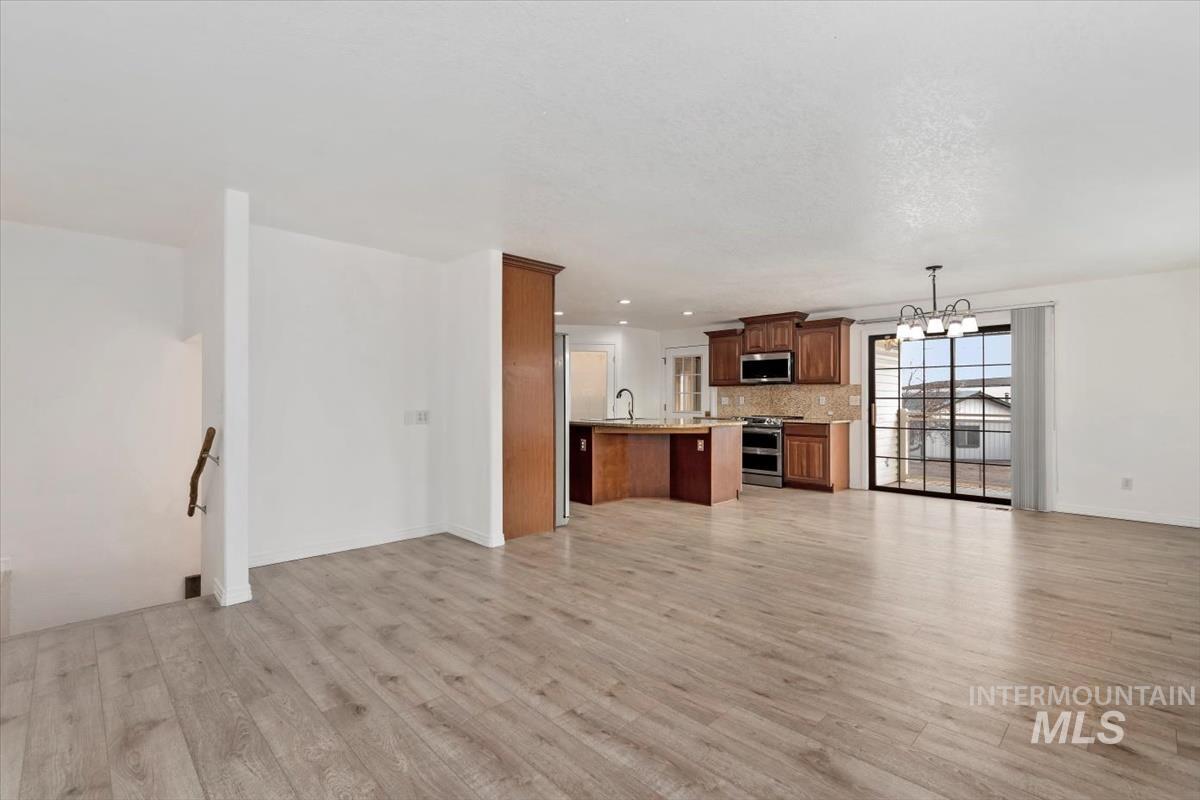 3320 Wilson Lane, Nampa, Idaho 83686, 3 Bedrooms, 2 Bathrooms, Residential For Sale, Price $650,000,MLS 98975277