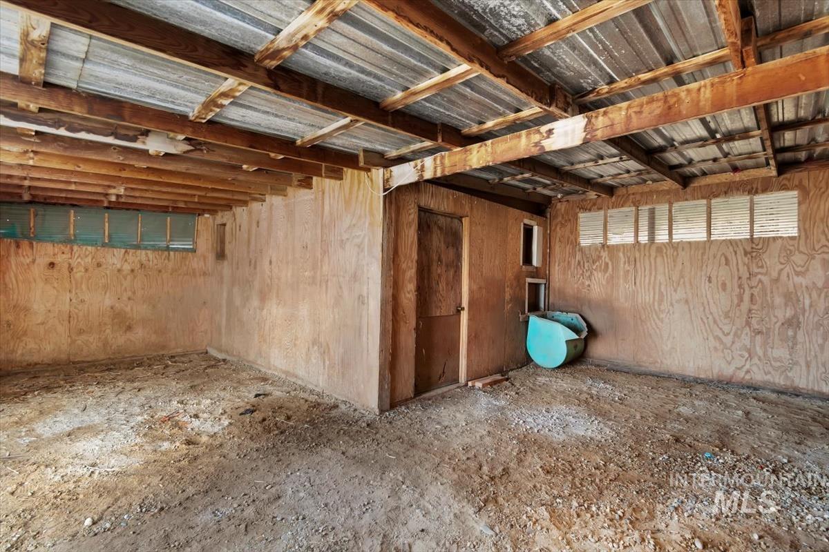 3320 Wilson Lane, Nampa, Idaho 83686, 3 Bedrooms, 2 Bathrooms, Residential For Sale, Price $650,000,MLS 98975277