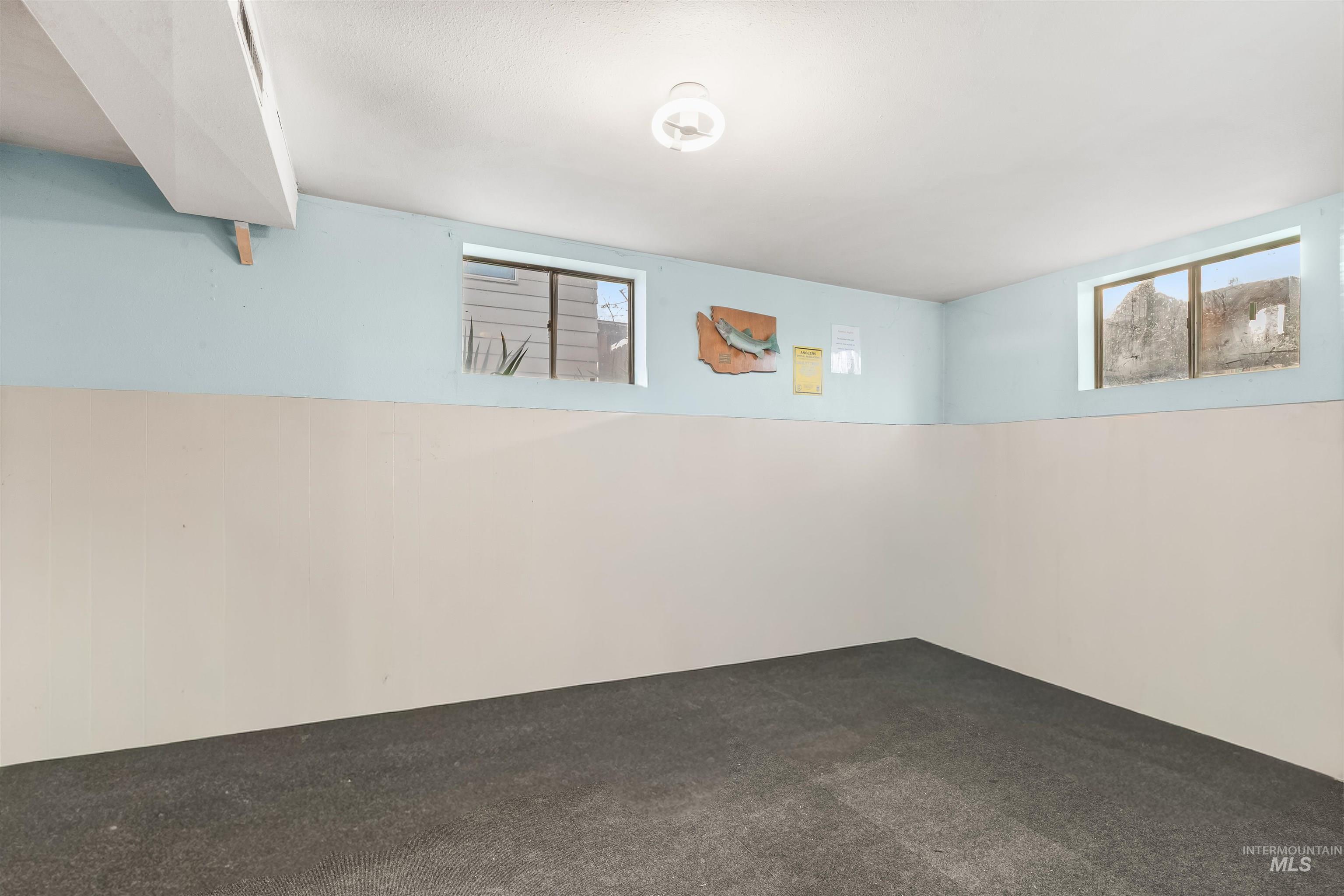 916 29th St., Lewiston, Idaho 83501, 4 Bedrooms, 1.5 Bathrooms, Residential For Sale, Price $389,000,MLS 98975279