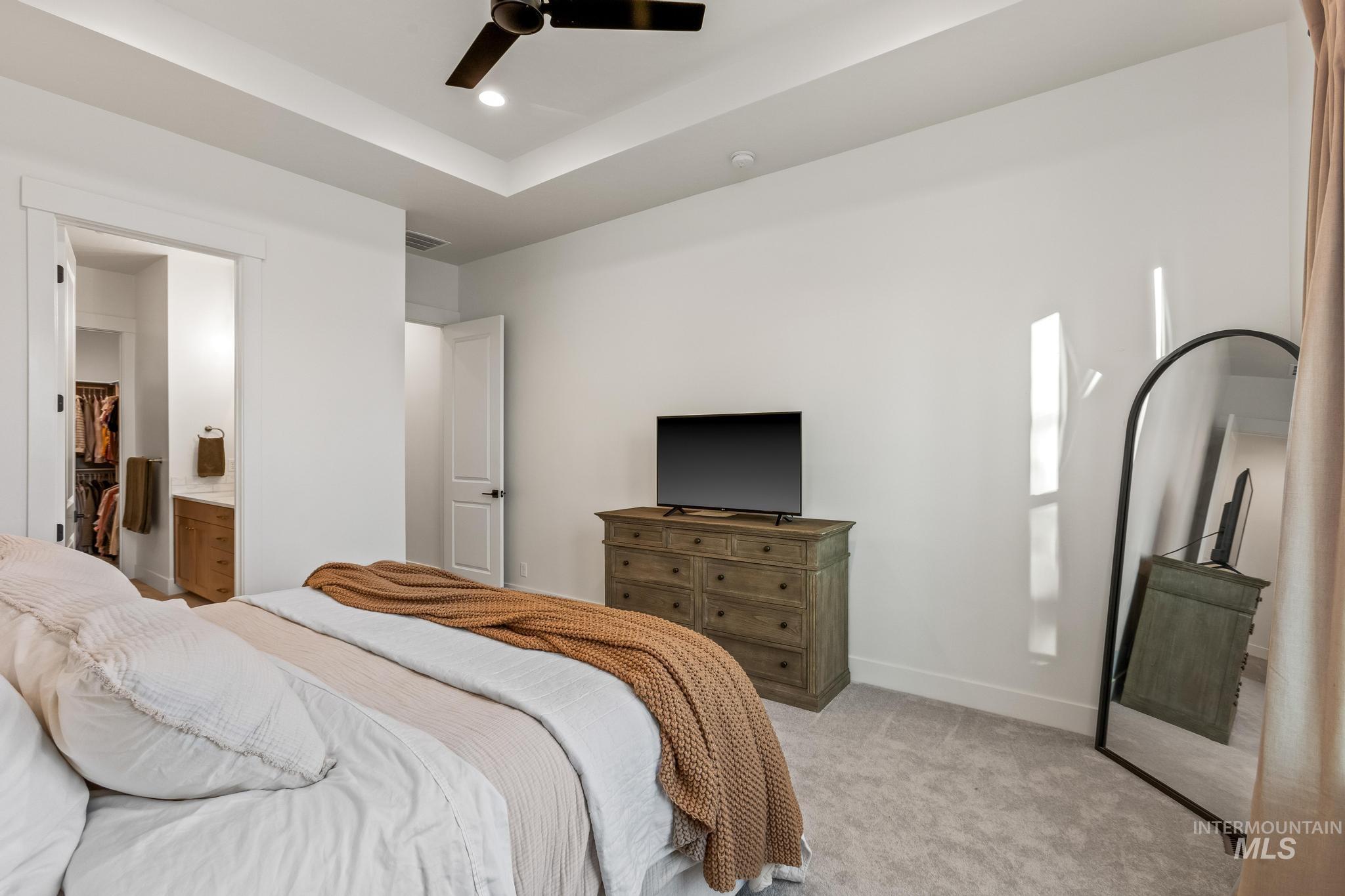 6419 W Piaffe St, Eagle, Idaho 83616, 3 Bedrooms, 2 Bathrooms, Residential For Sale, Price $785,000,MLS 98975280