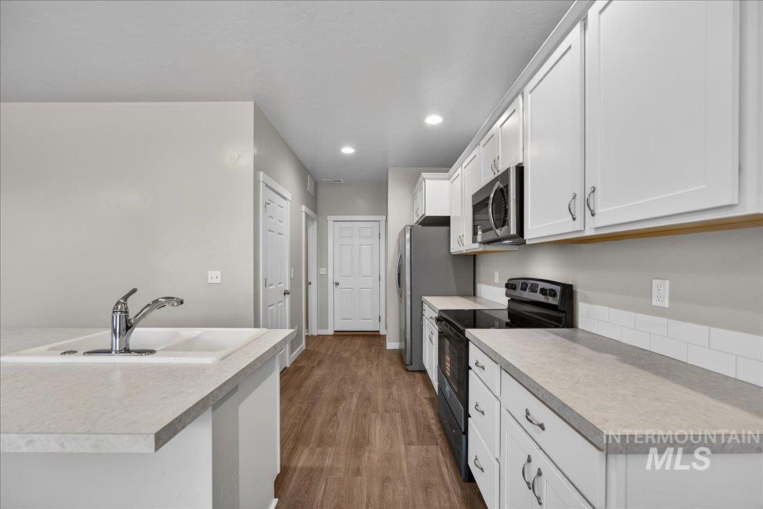 4665 W Silver River St, Meridian, Idaho 83646, 3 Bedrooms, 2.5 Bathrooms, Residential For Sale, Price $419,900, 98975282