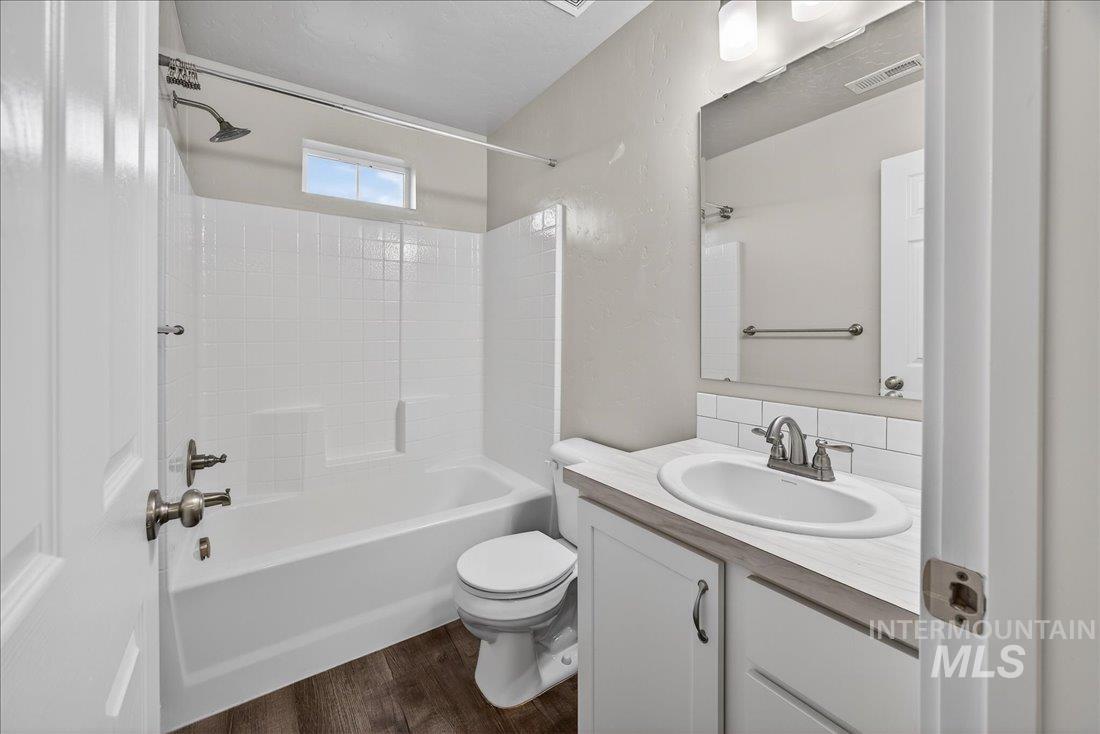 4665 W Silver River St, Meridian, Idaho 83646, 3 Bedrooms, 2.5 Bathrooms, Residential For Sale, Price $419,900, 98975282