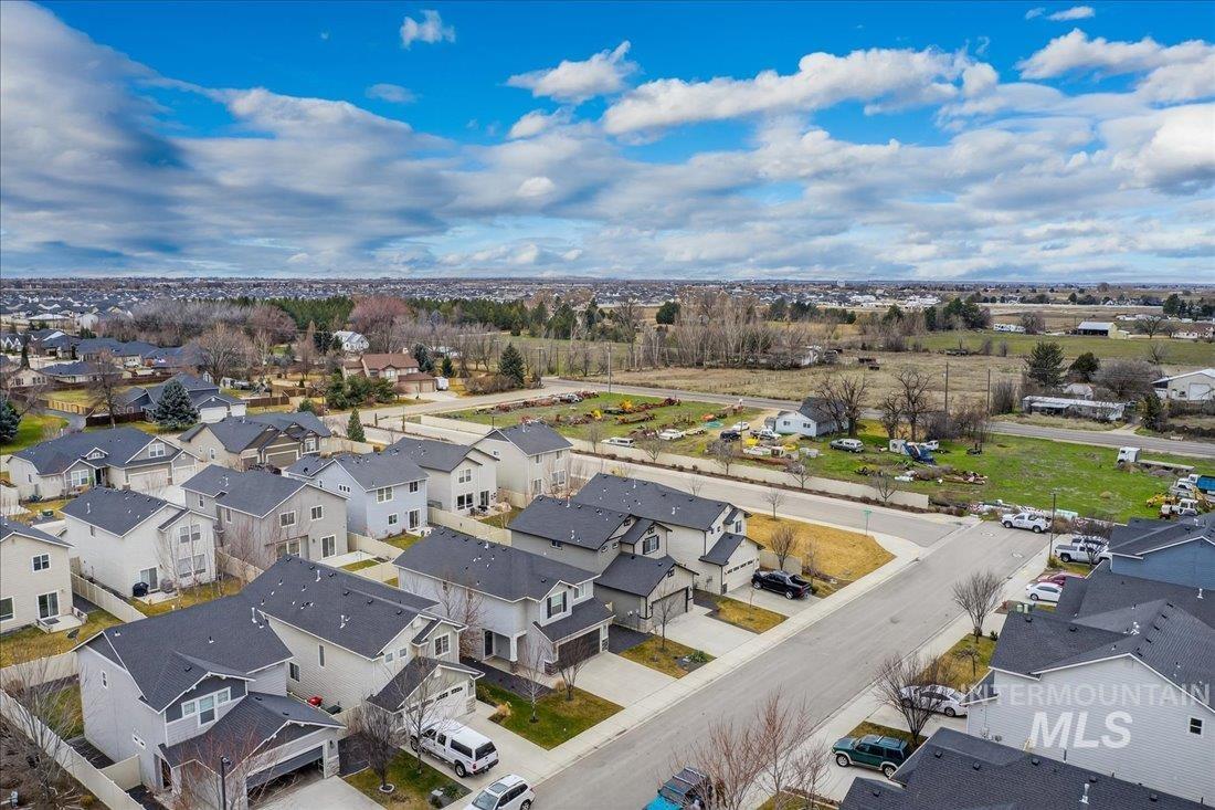 4665 W Silver River St, Meridian, Idaho 83646, 3 Bedrooms, 2.5 Bathrooms, Residential For Sale, Price $419,900, 98975282