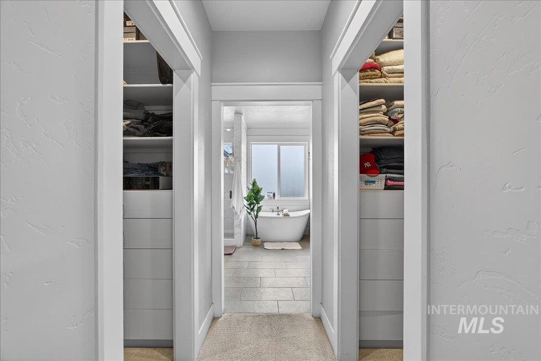 15111 Pinehurst Way, Caldwell, Idaho 83607, 5 Bedrooms, 2.5 Bathrooms, Residential For Sale, Price $1,099,000,MLS 98975283