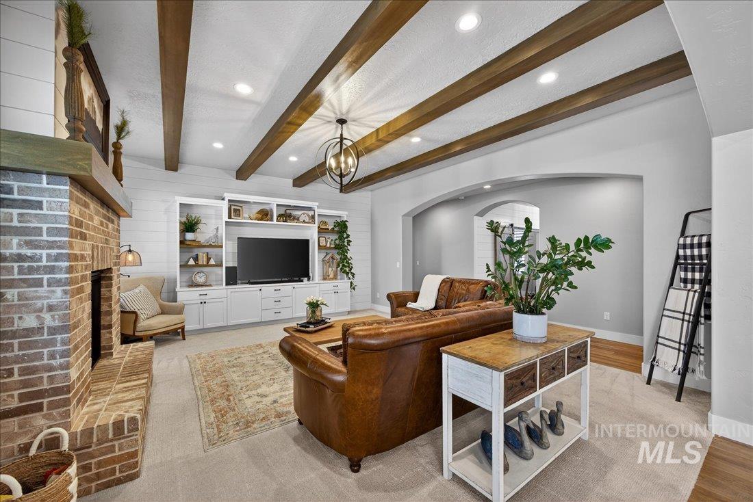 15111 Pinehurst Way, Caldwell, Idaho 83607, 5 Bedrooms, 2.5 Bathrooms, Residential For Sale, Price $1,099,000,MLS 98975283