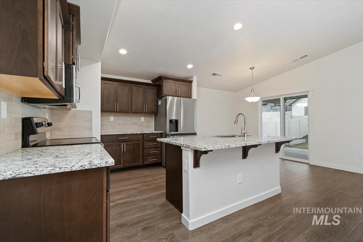 3450 S Cabin Creek Way, Meridian, Idaho 83642, 3 Bedrooms, 2.5 Bathrooms, Residential For Sale, Price $404,900, 98975284