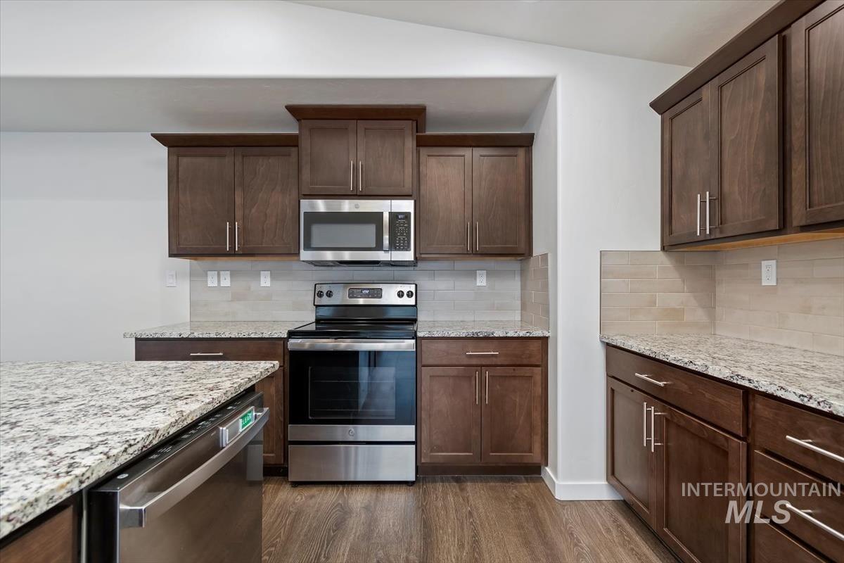 3450 S Cabin Creek Way, Meridian, Idaho 83642, 3 Bedrooms, 2.5 Bathrooms, Residential For Sale, Price $404,900, 98975284