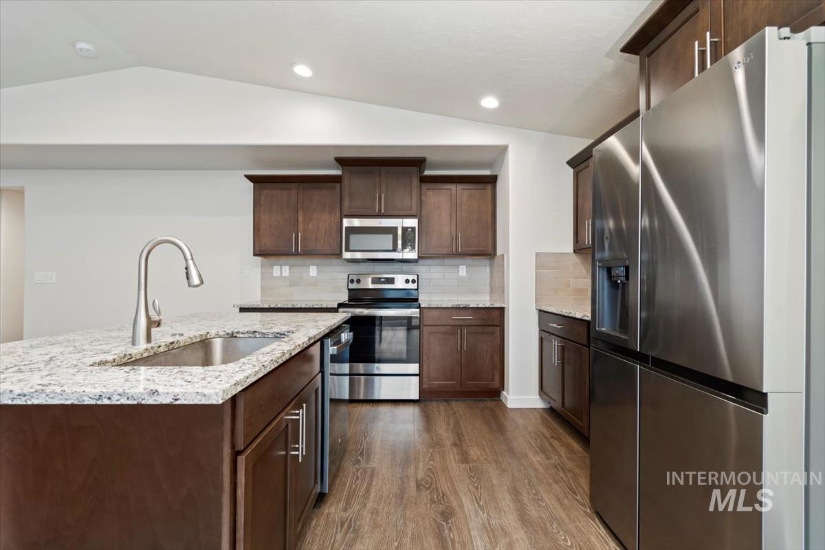 3450 S Cabin Creek Way, Meridian, Idaho 83642, 3 Bedrooms, 2.5 Bathrooms, Residential For Sale, Price $404,900, 98975284