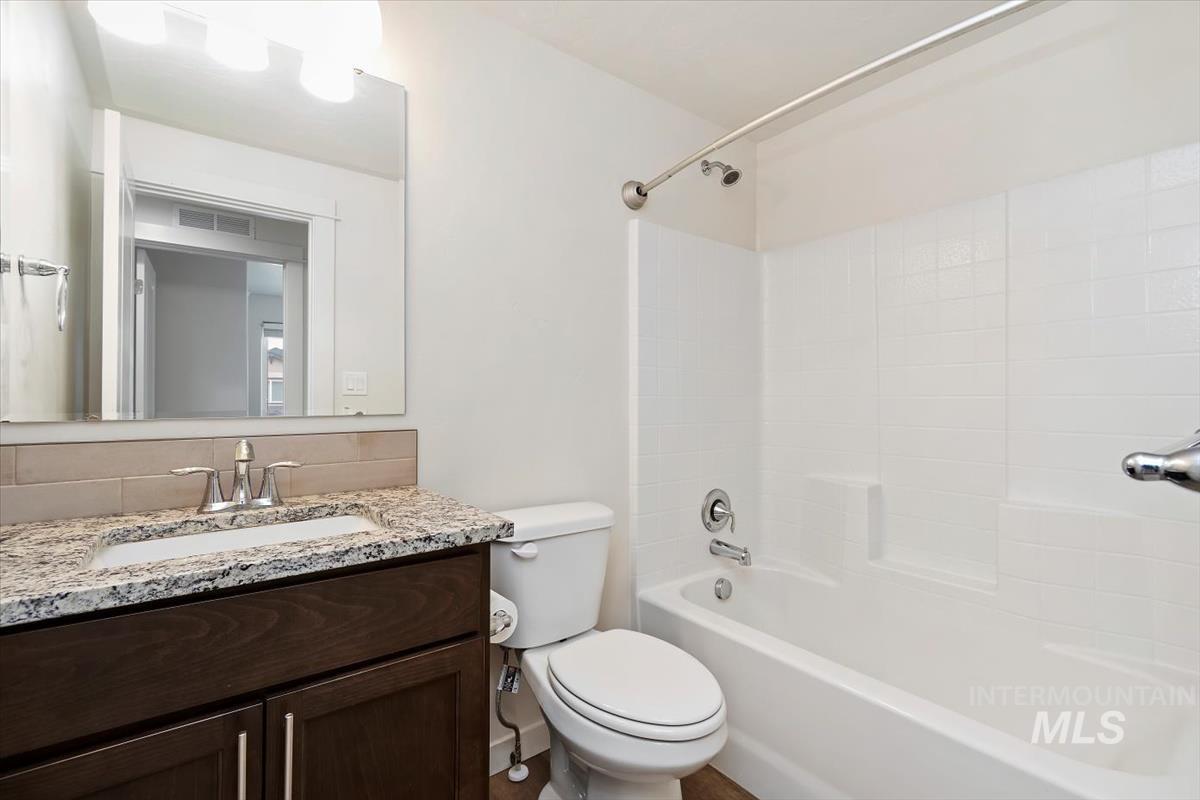 3450 S Cabin Creek Way, Meridian, Idaho 83642, 3 Bedrooms, 2.5 Bathrooms, Residential For Sale, Price $404,900, 98975284