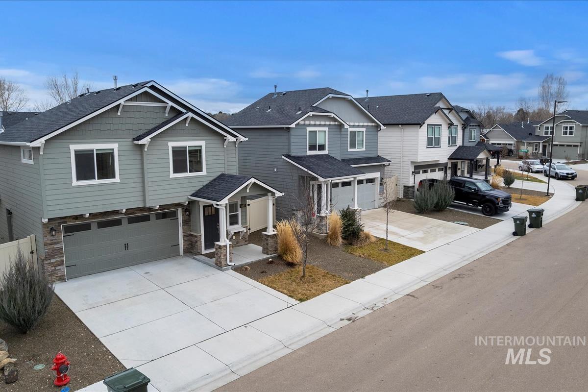 3450 S Cabin Creek Way, Meridian, Idaho 83642, 3 Bedrooms, 2.5 Bathrooms, Residential For Sale, Price $404,900, 98975284