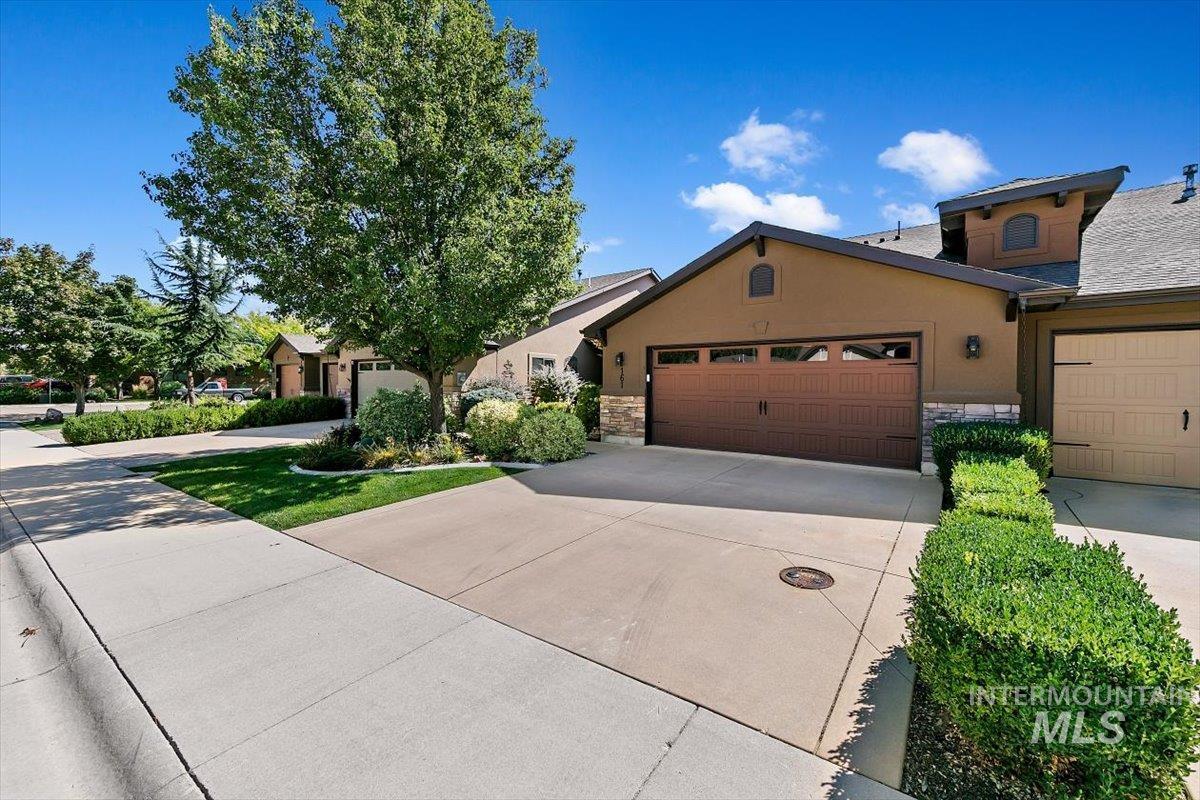 161 E Cholla Hills St, Meridian, Idaho 83646, 2 Bedrooms, 2 Bathrooms, Residential For Sale, Price $399,900,MLS 98975286