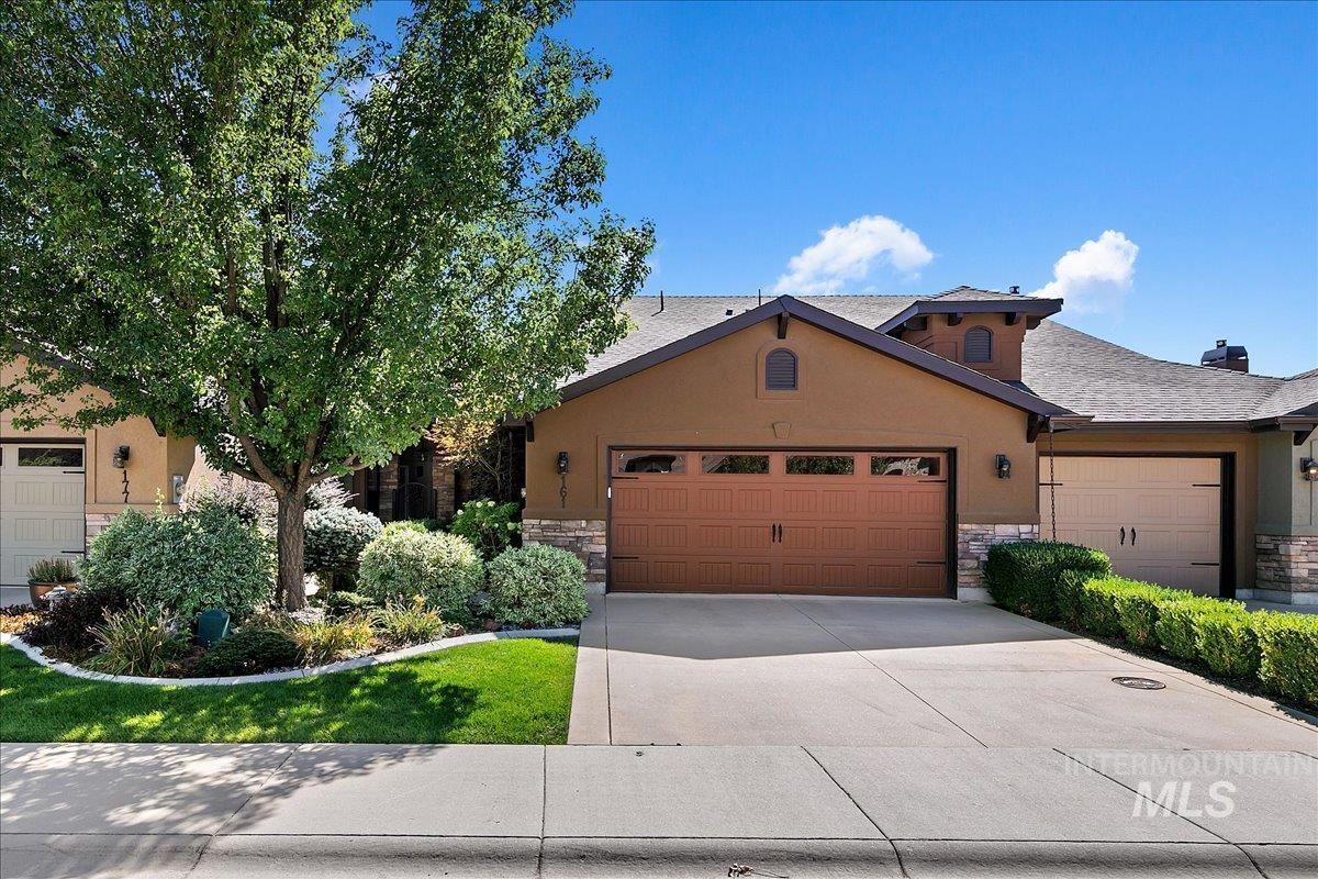161 E Cholla Hills St, Meridian, Idaho 83646, 2 Bedrooms, 2 Bathrooms, Residential For Sale, Price $399,900,MLS 98975286