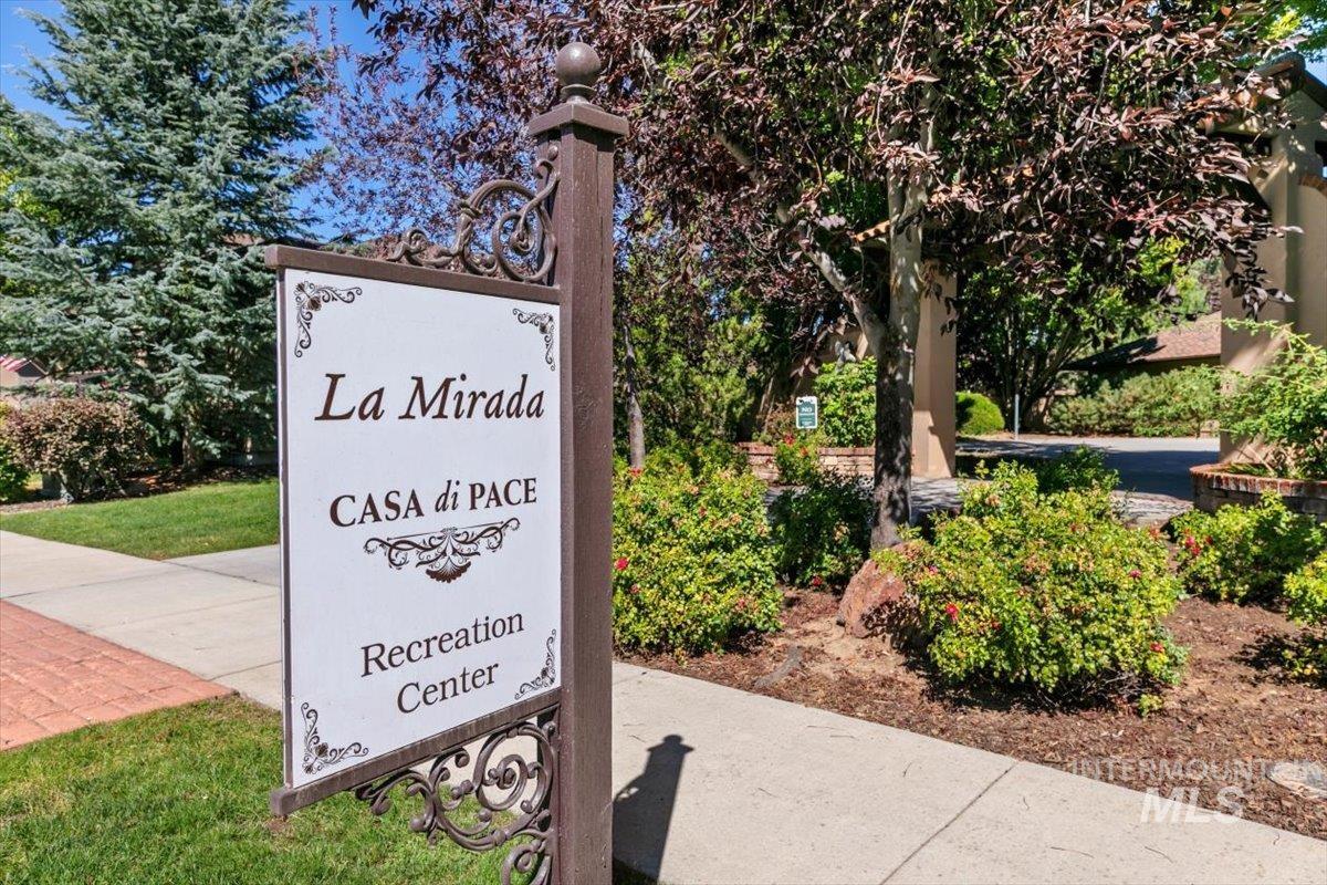 161 E Cholla Hills St, Meridian, Idaho 83646, 2 Bedrooms, 2 Bathrooms, Residential For Sale, Price $399,900,MLS 98975286