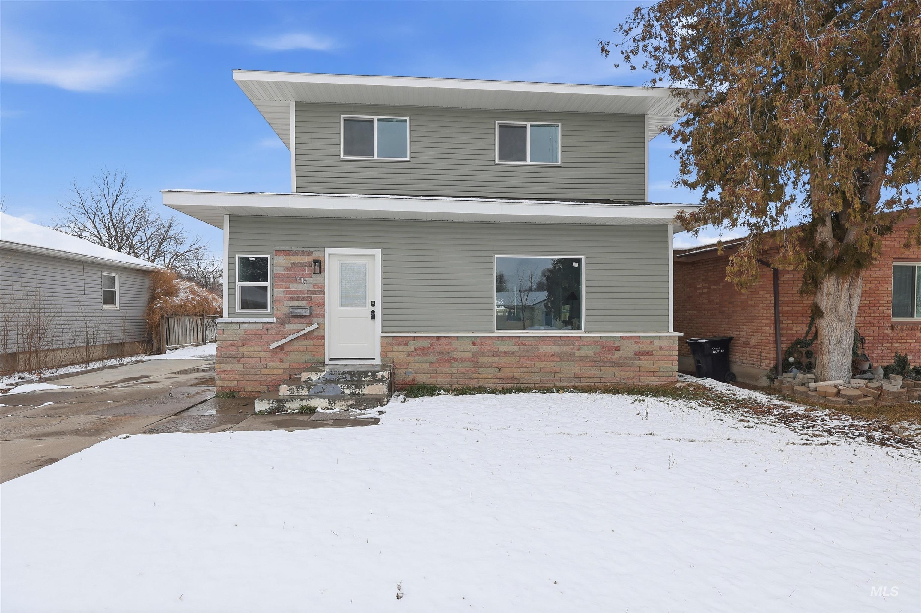 1918 Burton Ave, Burley, Idaho 83318, 3 Bedrooms, 1.5 Bathrooms, Residential For Sale, Price $335,000,MLS 98975287