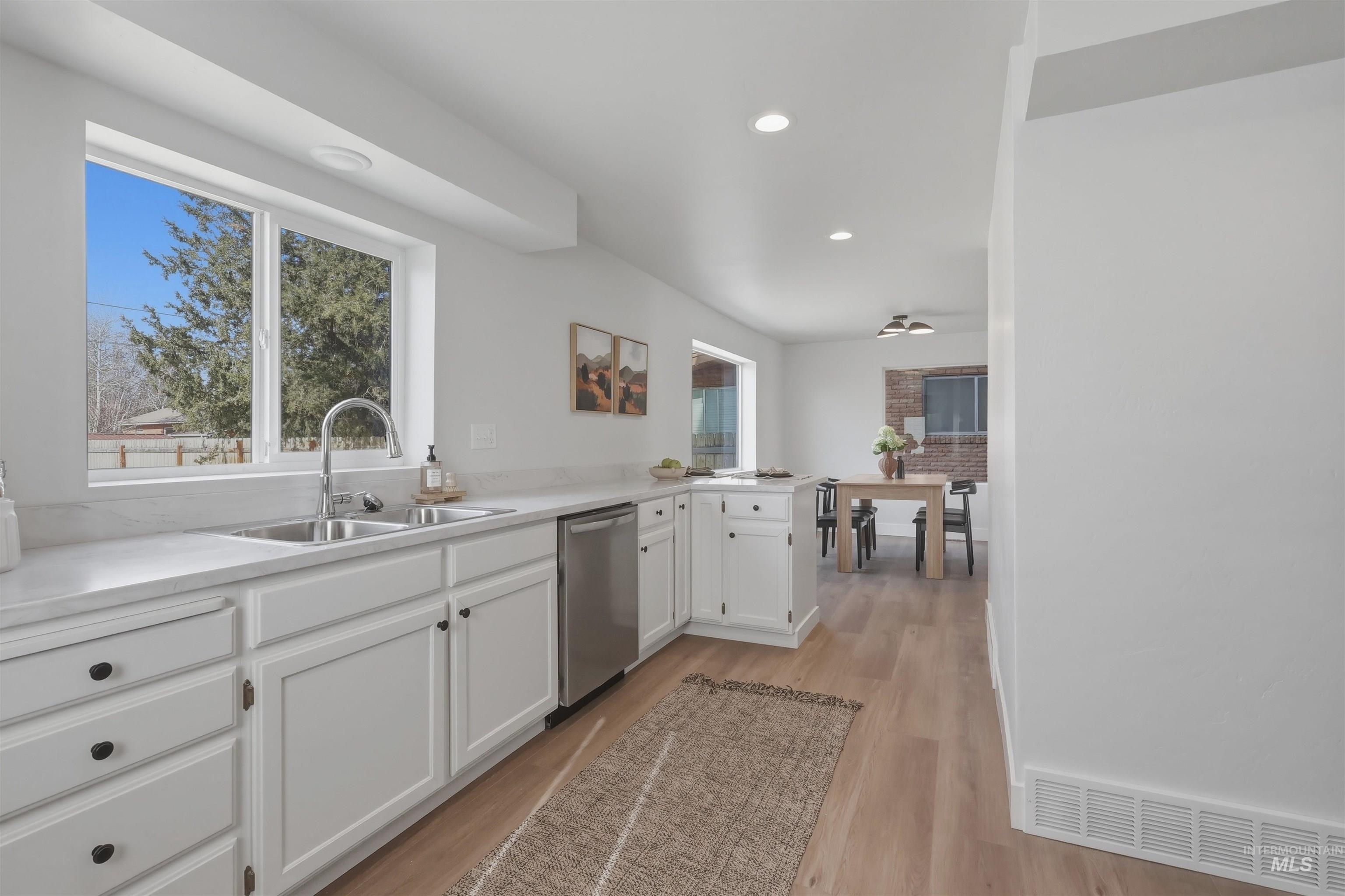 1918 Burton Ave, Burley, Idaho 83318, 3 Bedrooms, 1.5 Bathrooms, Residential For Sale, Price $335,000,MLS 98975287