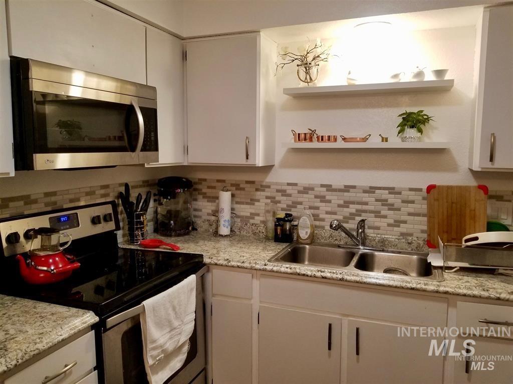 2061/2063 S Colorado Ave, Boise, Idaho 83706, 3 Bedrooms, 1 Bathroom, Residential Income For Sale, Price $560,000,MLS 98975288