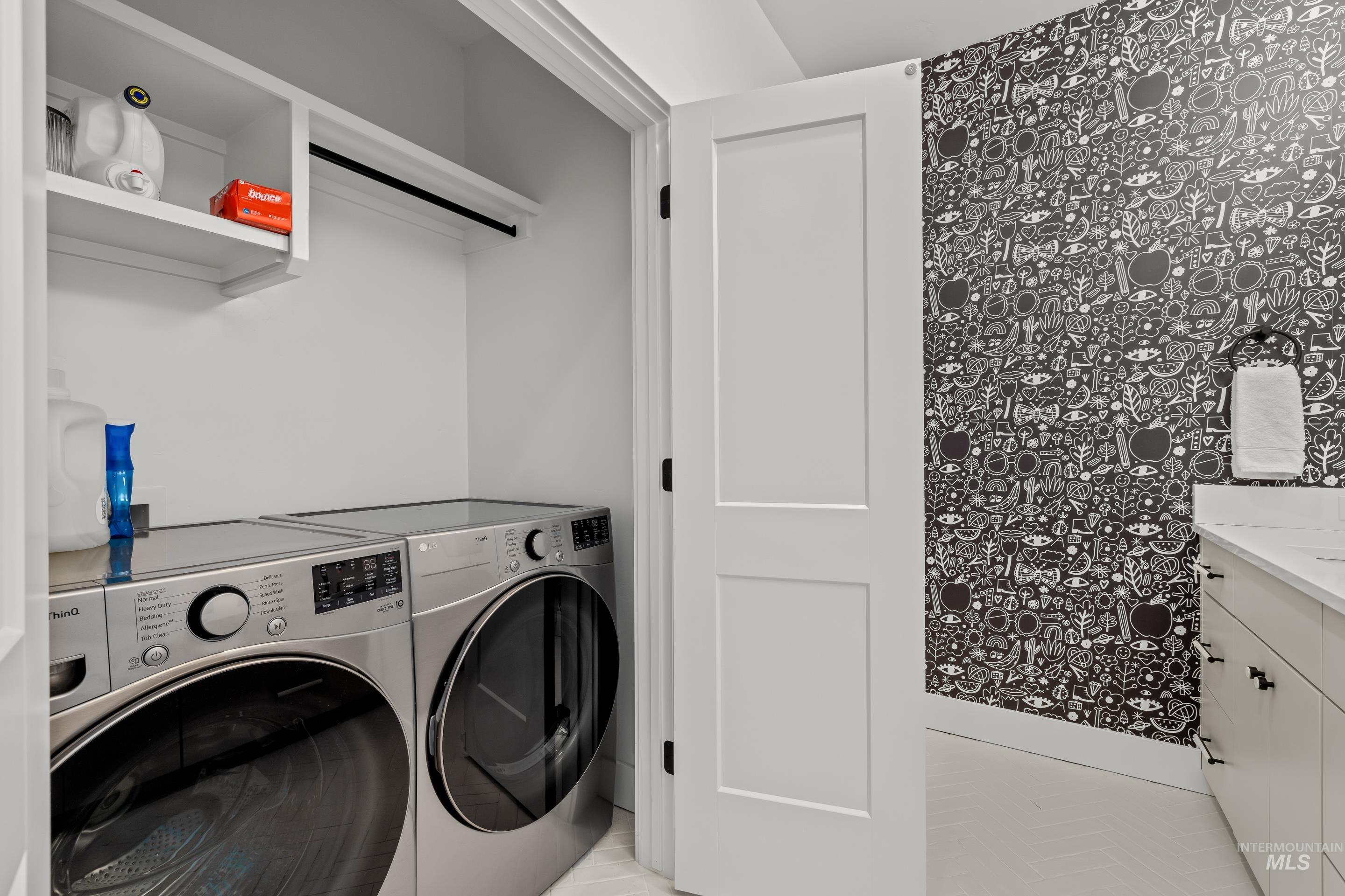 6820 W Biathlon St, Eagle, Idaho 83616, 6 Bedrooms, 5 Bathrooms, Residential For Sale, Price $2,389,900,MLS 98975291