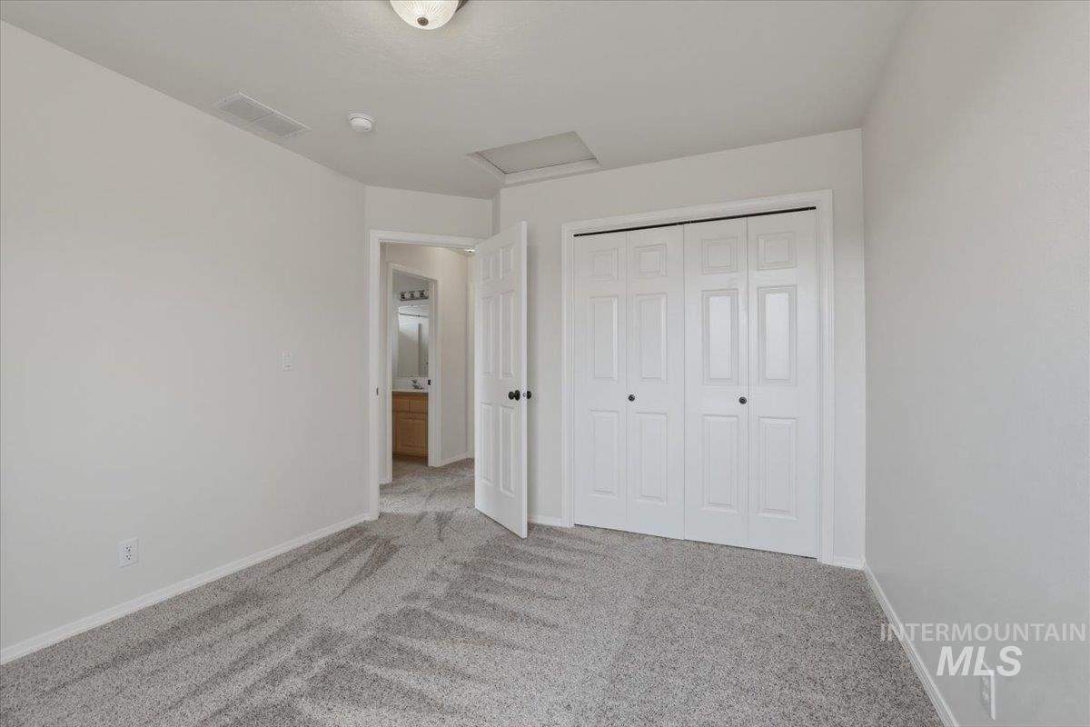 446 W Sedgewick Dr, Meridian, Idaho 83646, 3 Bedrooms, 2.5 Bathrooms, Residential For Sale, Price $440,000,MLS 98975292