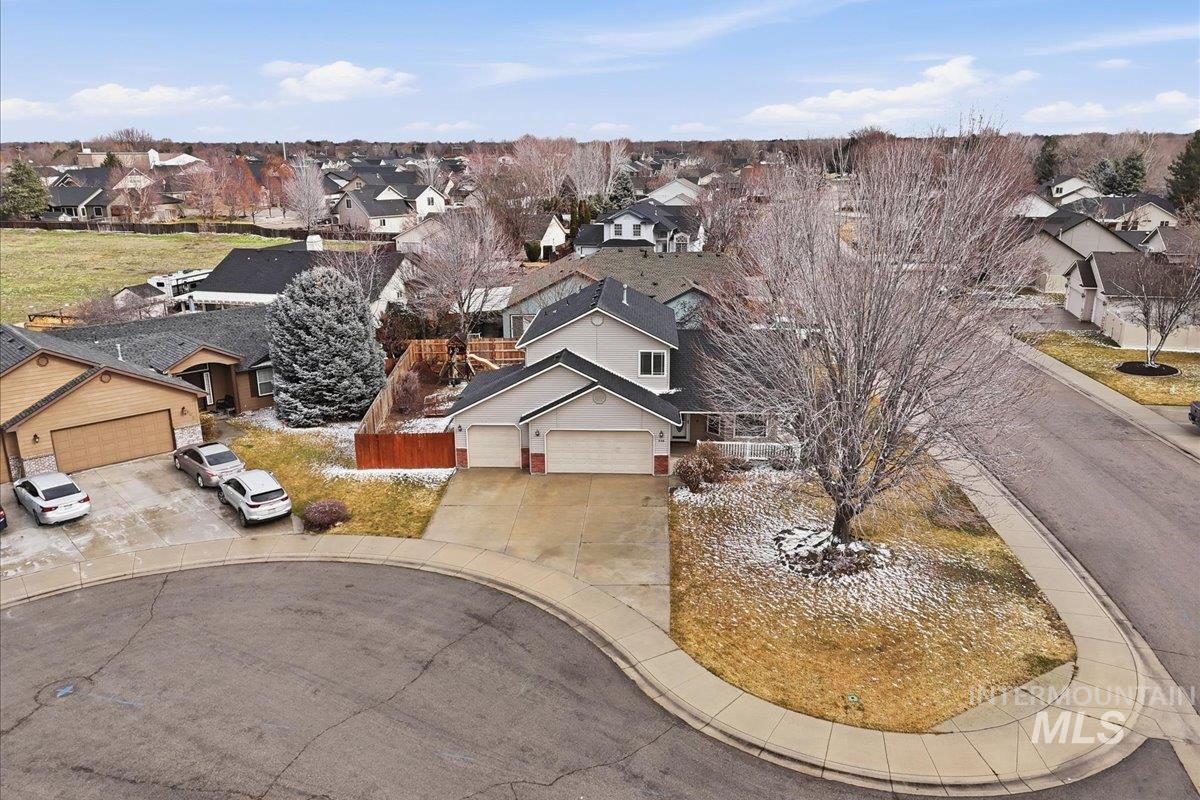 446 W Sedgewick Dr, Meridian, Idaho 83646, 3 Bedrooms, 2.5 Bathrooms, Residential For Sale, Price $440,000,MLS 98975292