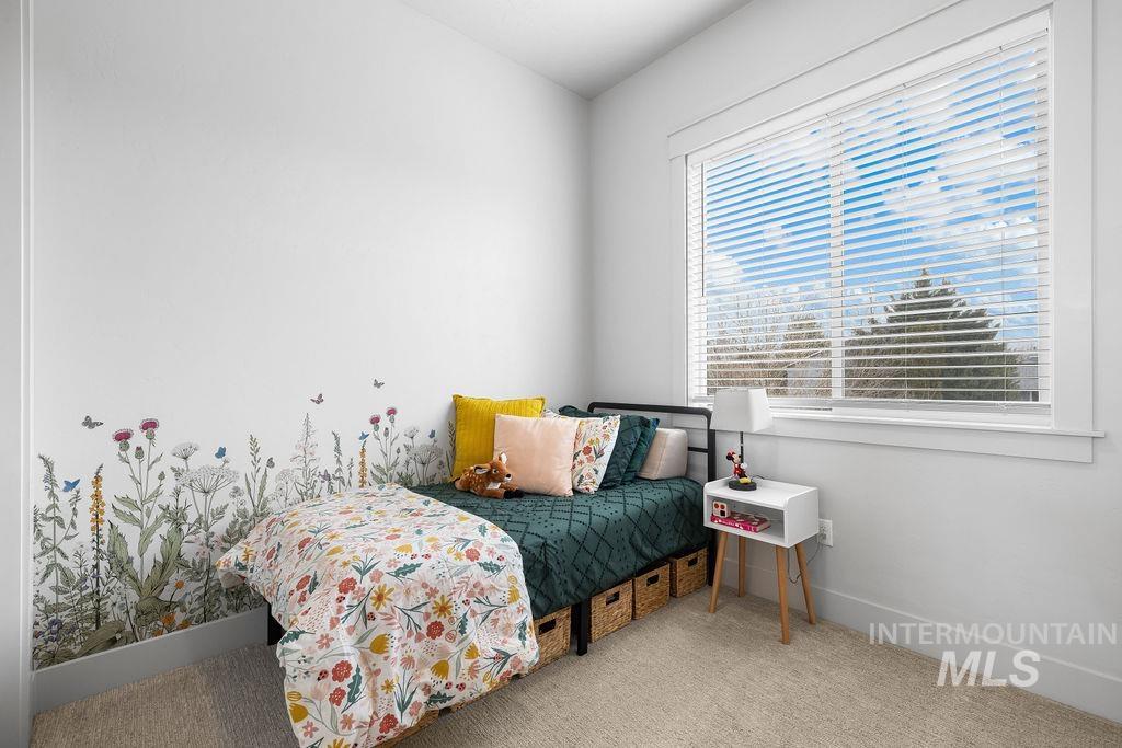 6323 W Bluebird Lane, Boise, Idaho 83714, 3 Bedrooms, 3 Bathrooms, Residential For Sale, Price $687,000,MLS 98975294