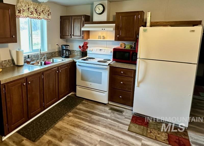 437 Clear Creek Rd, Kooskia, Idaho 83539, 2 Bedrooms, 2 Bathrooms, Residential For Sale, Price $735,000, 98975299