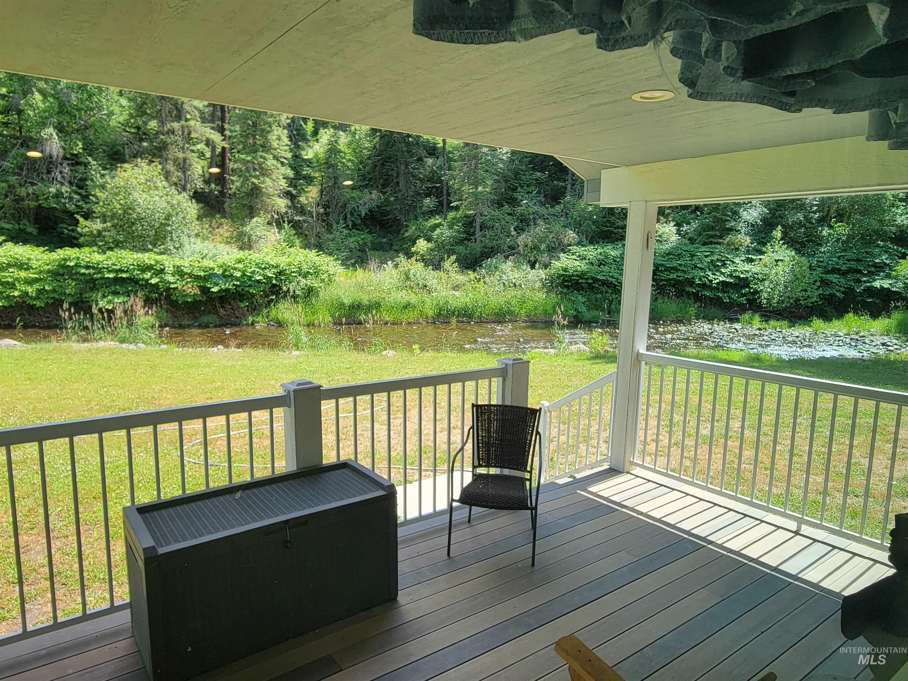 437 Clear Creek Rd, Kooskia, Idaho 83539, 2 Bedrooms, 2 Bathrooms, Residential For Sale, Price $735,000, 98975299