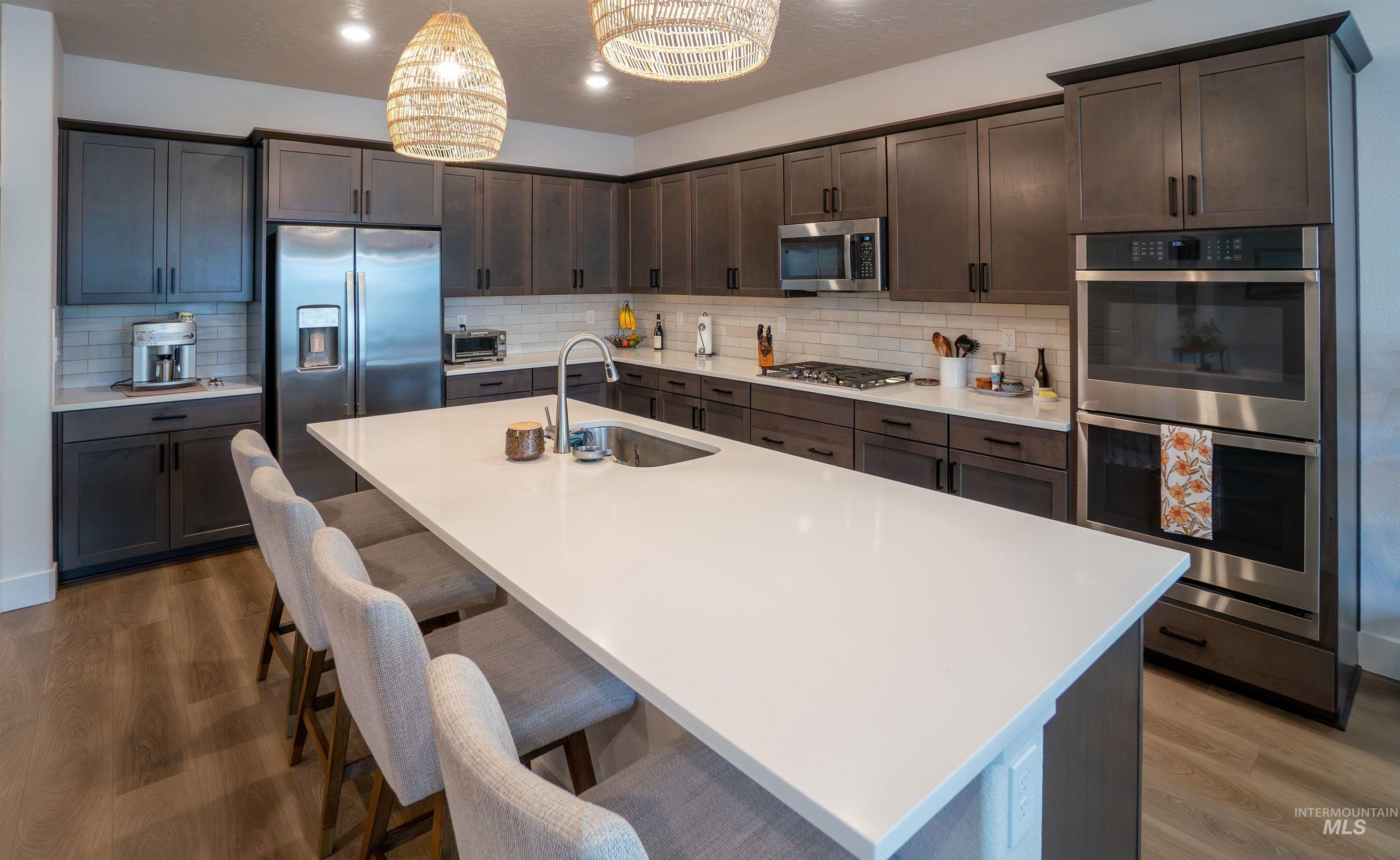 5427 S Scandia Avenue, Meridian, Idaho 83642-8552, 4 Bedrooms, 2 Bathrooms, Residential For Sale, Price $600,000,MLS 98975300