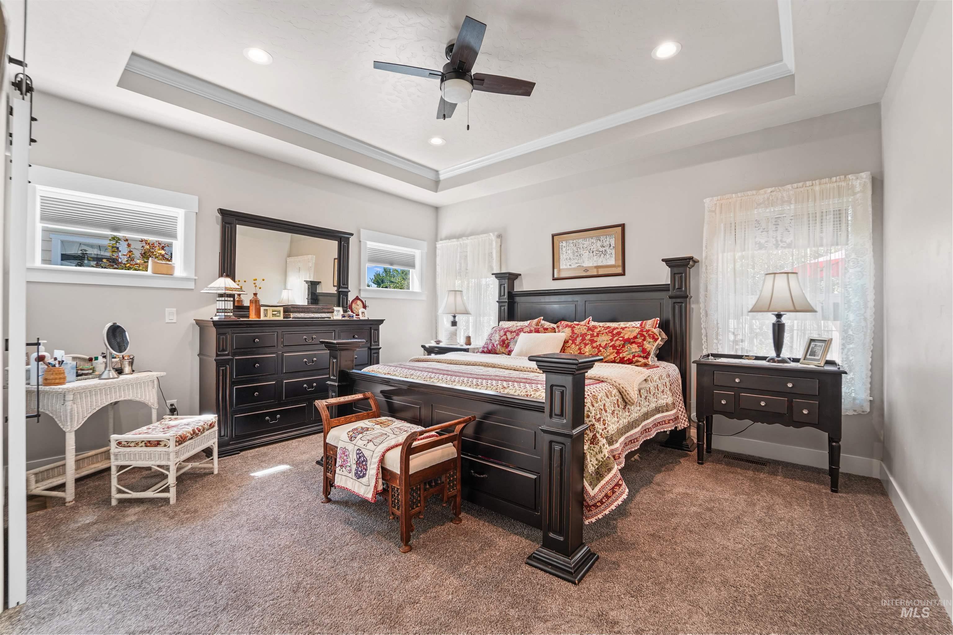 2118 Sunset Ave, Caldwell, Idaho 83605, 3 Bedrooms, 2.5 Bathrooms, Residential For Sale, Price $519,000,MLS 98975303