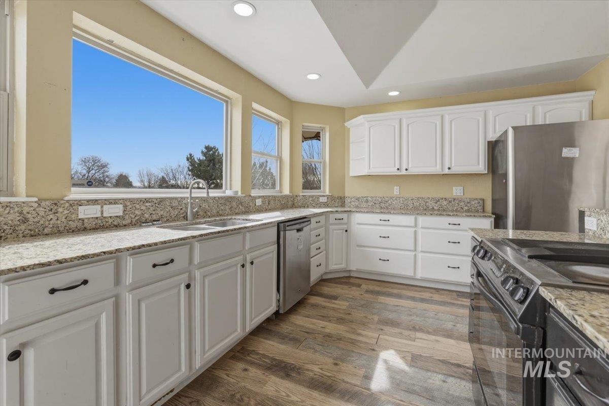 709 Sherry Rd., Nampa, Idaho 83686, 7 Bedrooms, 5.5 Bathrooms, Residential For Sale, Price $779,900,MLS 98975304