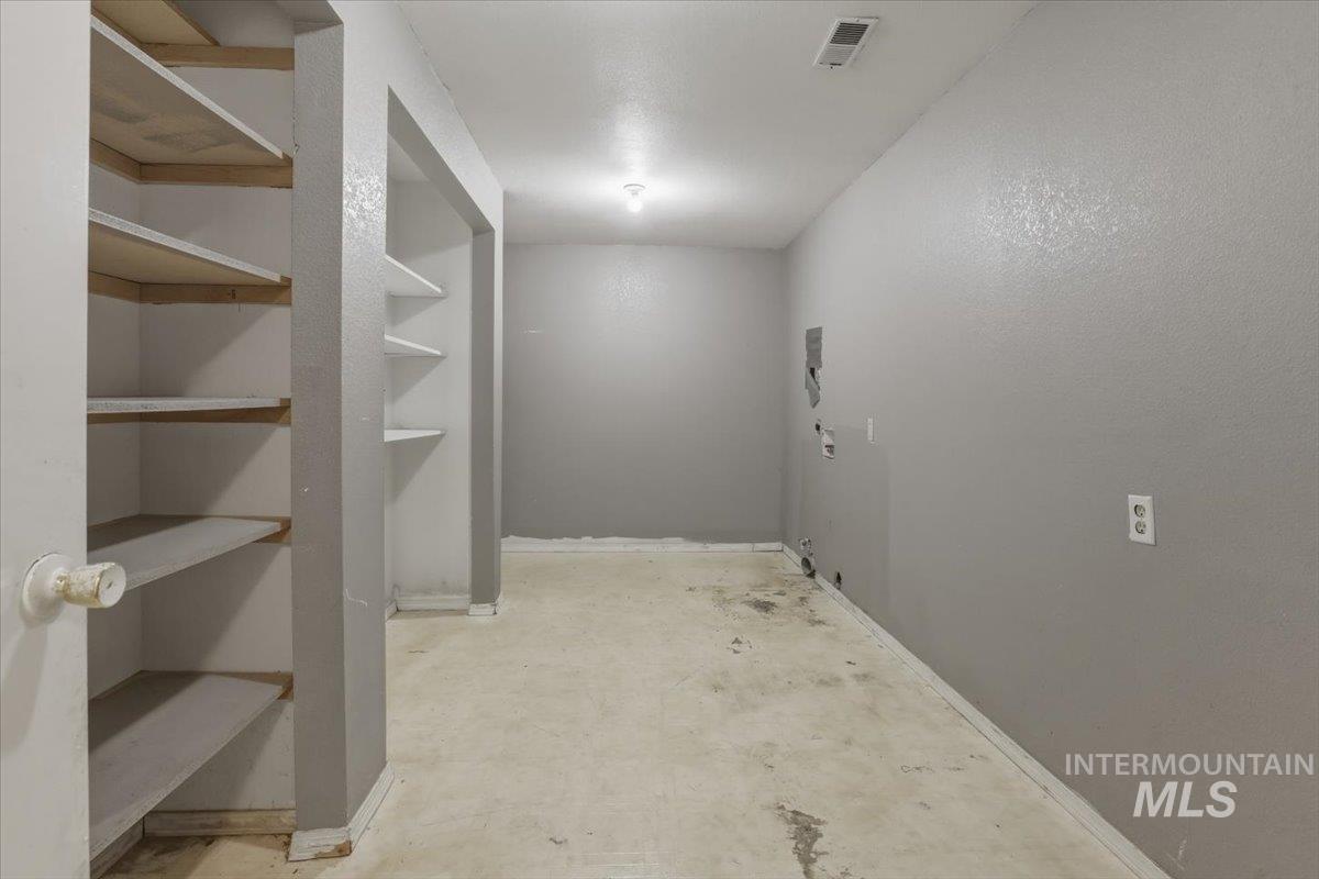 709 Sherry Rd., Nampa, Idaho 83686, 7 Bedrooms, 5.5 Bathrooms, Residential For Sale, Price $779,900,MLS 98975304