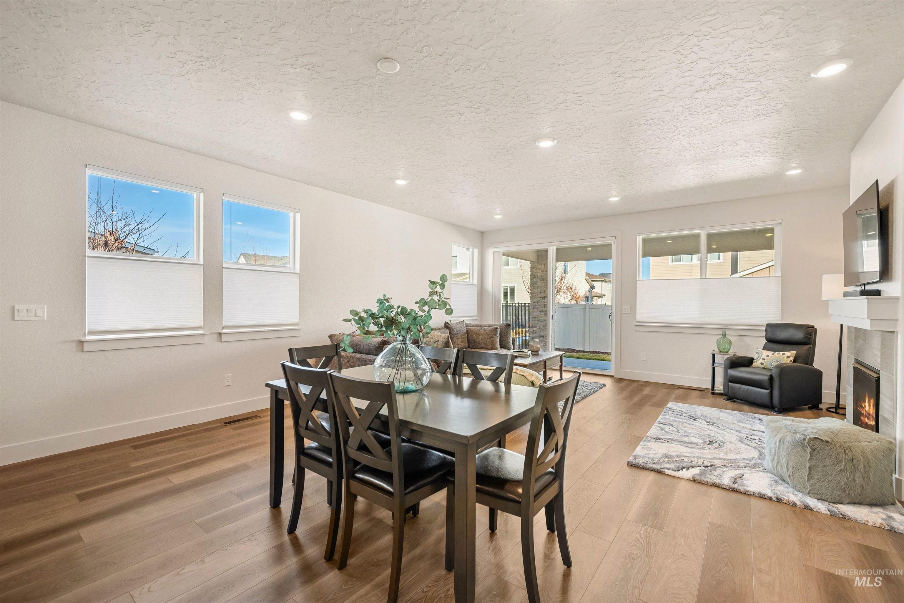 212 E Arimo Street, Meridian, Idaho 83642, 3 Bedrooms, 2 Bathrooms, Residential For Sale, Price $549,000,MLS 98975306