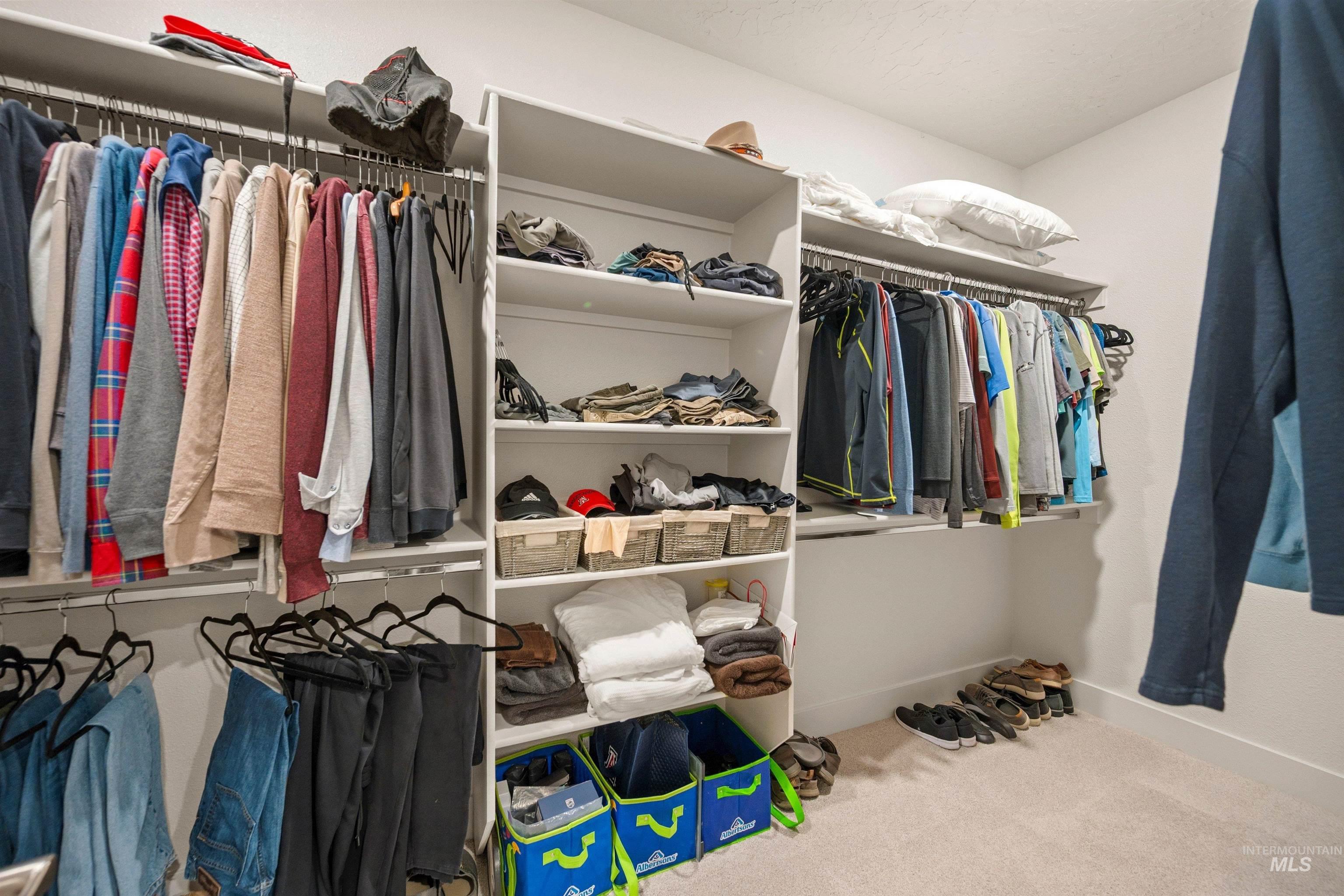 212 E Arimo Street, Meridian, Idaho 83642, 3 Bedrooms, 2 Bathrooms, Residential For Sale, Price $549,000,MLS 98975306