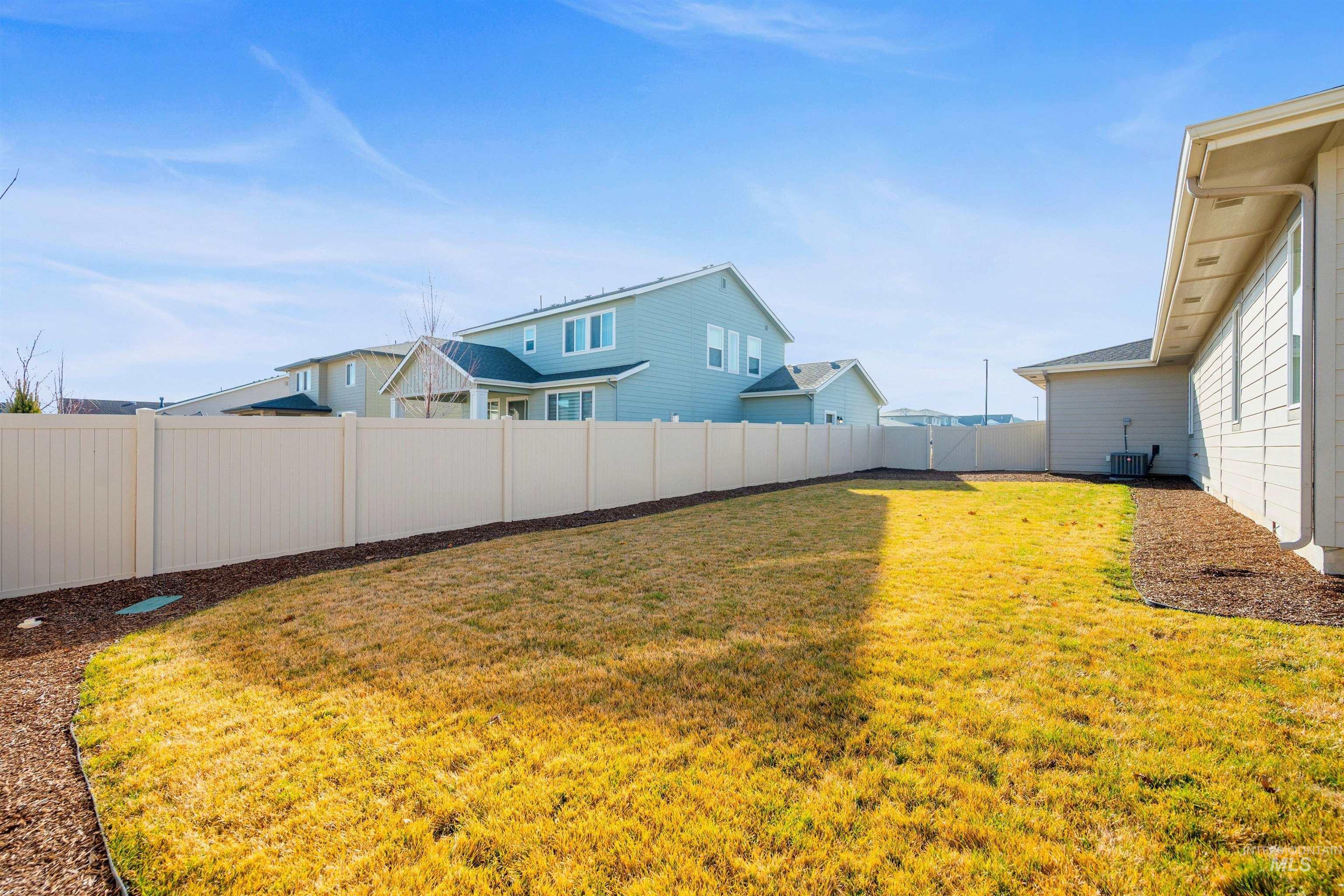 212 E Arimo Street, Meridian, Idaho 83642, 3 Bedrooms, 2 Bathrooms, Residential For Sale, Price $549,000,MLS 98975306