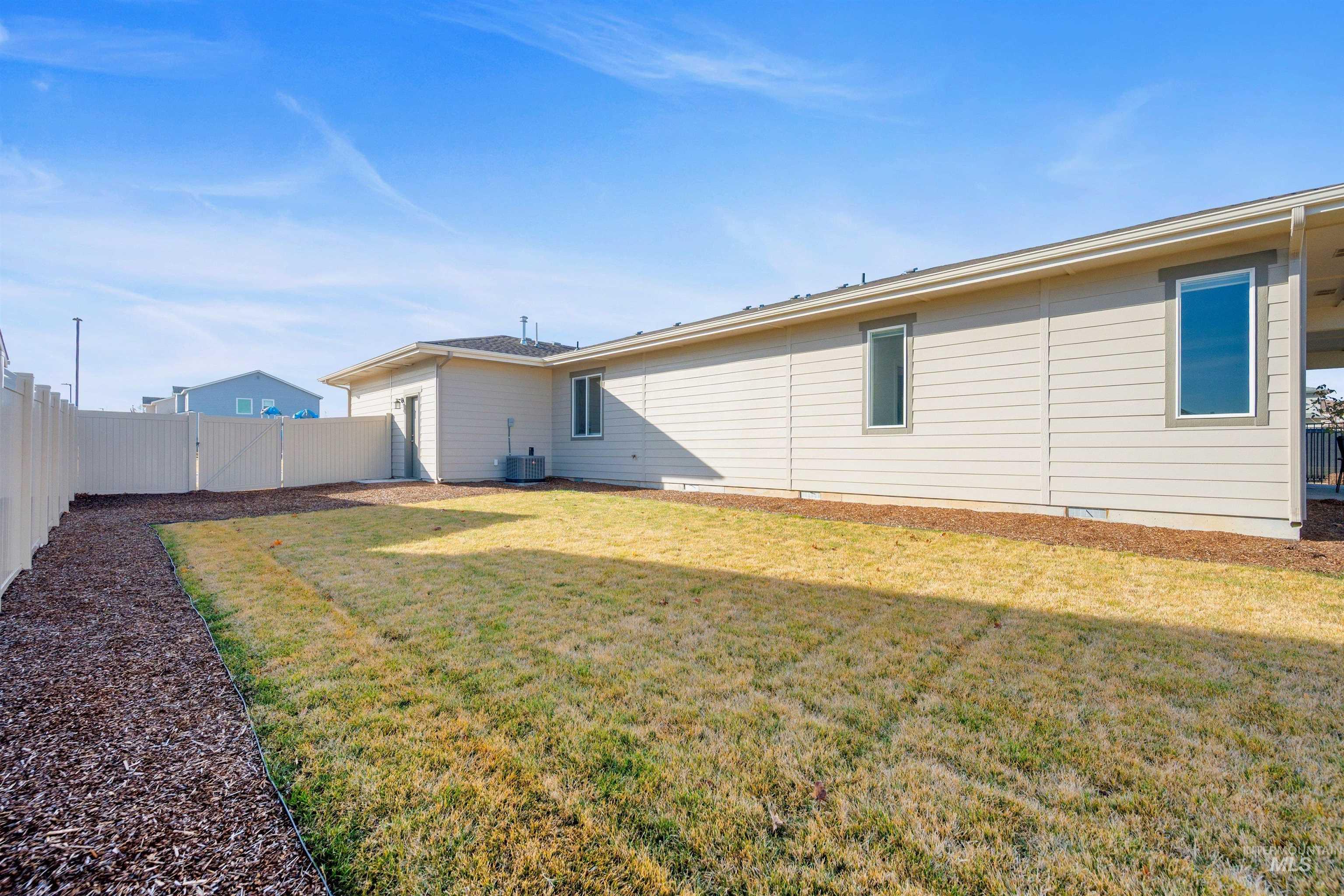 212 E Arimo Street, Meridian, Idaho 83642, 3 Bedrooms, 2 Bathrooms, Residential For Sale, Price $549,000,MLS 98975306
