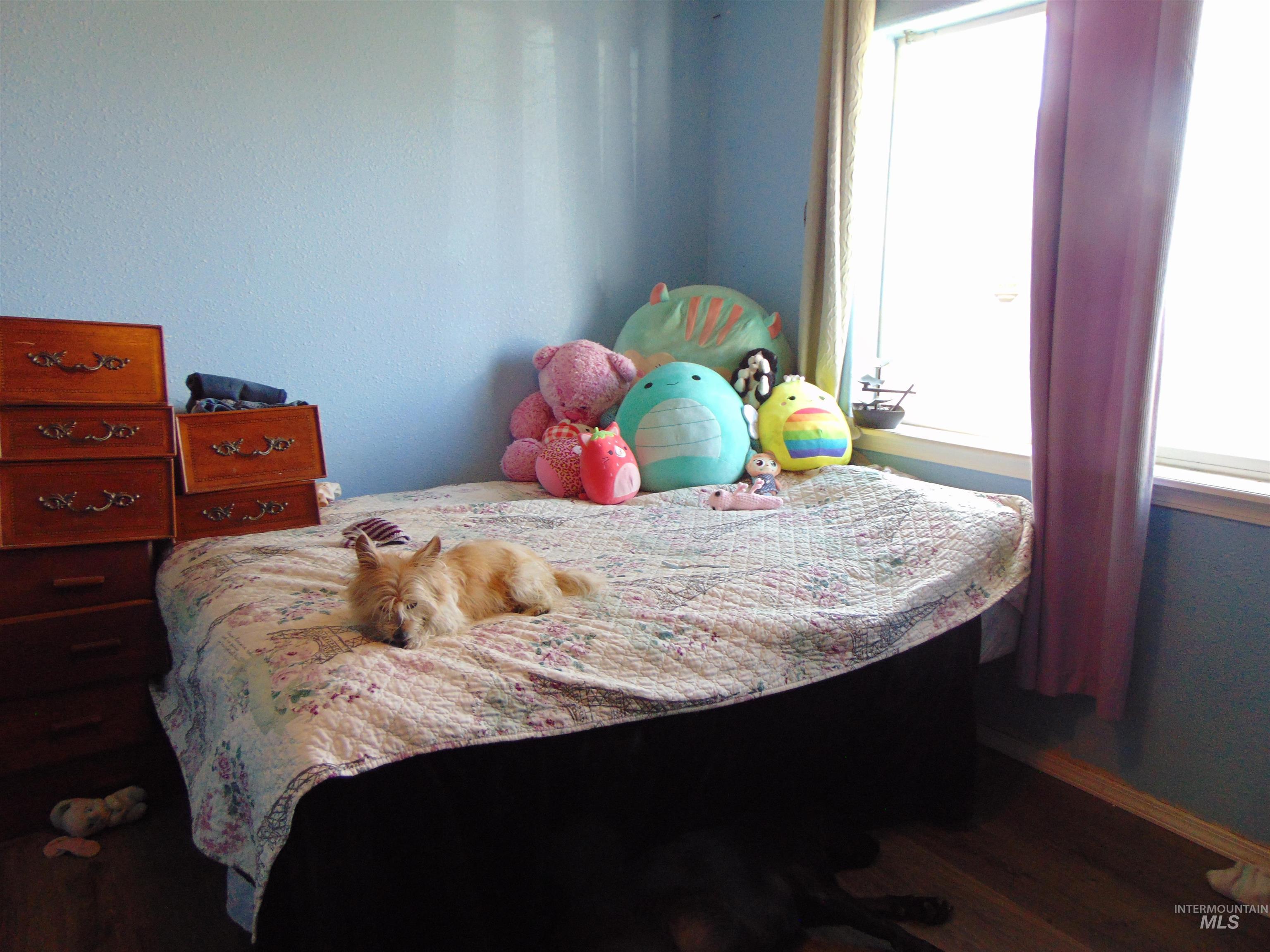 30 Maple Dr., Weiser, Idaho 83672, 3 Bedrooms, 2 Bathrooms, Residential For Sale, Price $389,000,MLS 98975307