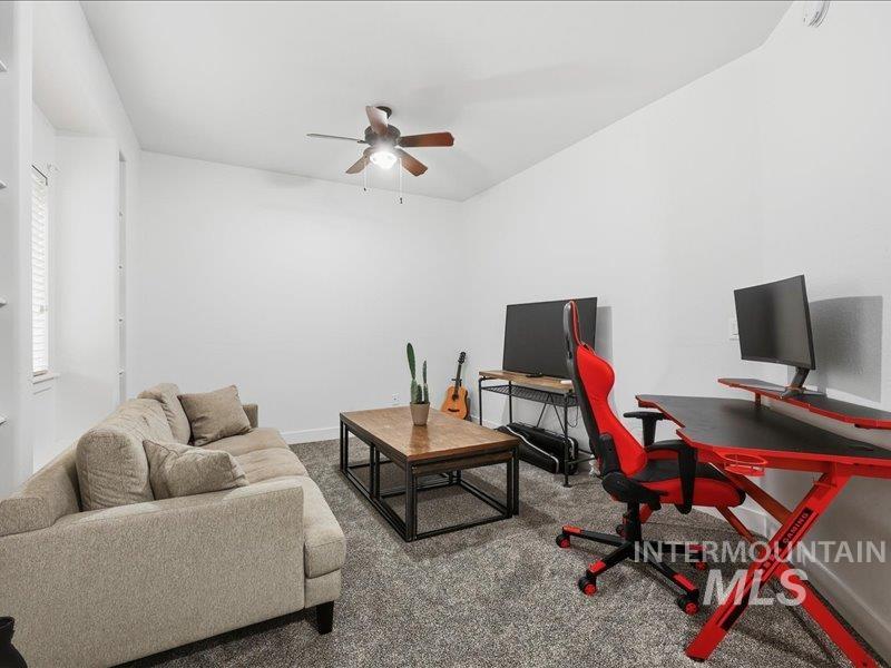 2684 W Lost Rapids, Meridian, Idaho 83646, 4 Bedrooms, 2.5 Bathrooms, Residential For Sale, Price $799,900,MLS 98975309