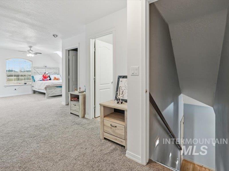 2684 W Lost Rapids, Meridian, Idaho 83646, 4 Bedrooms, 2.5 Bathrooms, Residential For Sale, Price $799,900,MLS 98975309