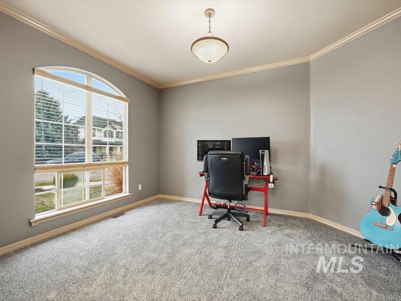 2684 W Lost Rapids, Meridian, Idaho 83646, 4 Bedrooms, 2.5 Bathrooms, Residential For Sale, Price $799,900,MLS 98975309