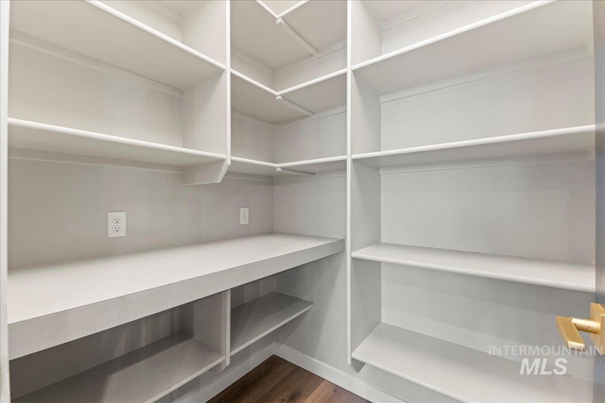 10239 Silversun St, Nampa, Idaho 83687, 4 Bedrooms, 2.5 Bathrooms, Residential For Sale, Price $470,000,MLS 98975310