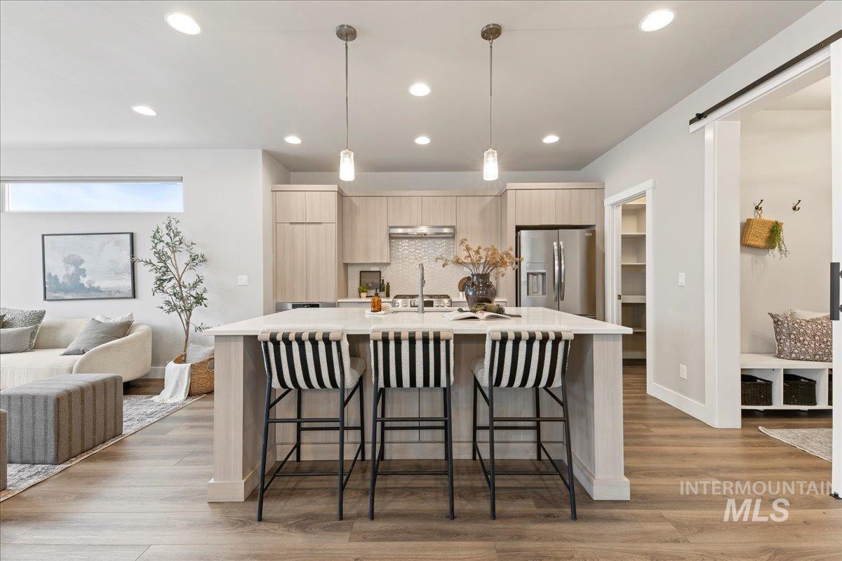 10239 Silversun St, Nampa, Idaho 83687, 4 Bedrooms, 2.5 Bathrooms, Residential For Sale, Price $470,000,MLS 98975310