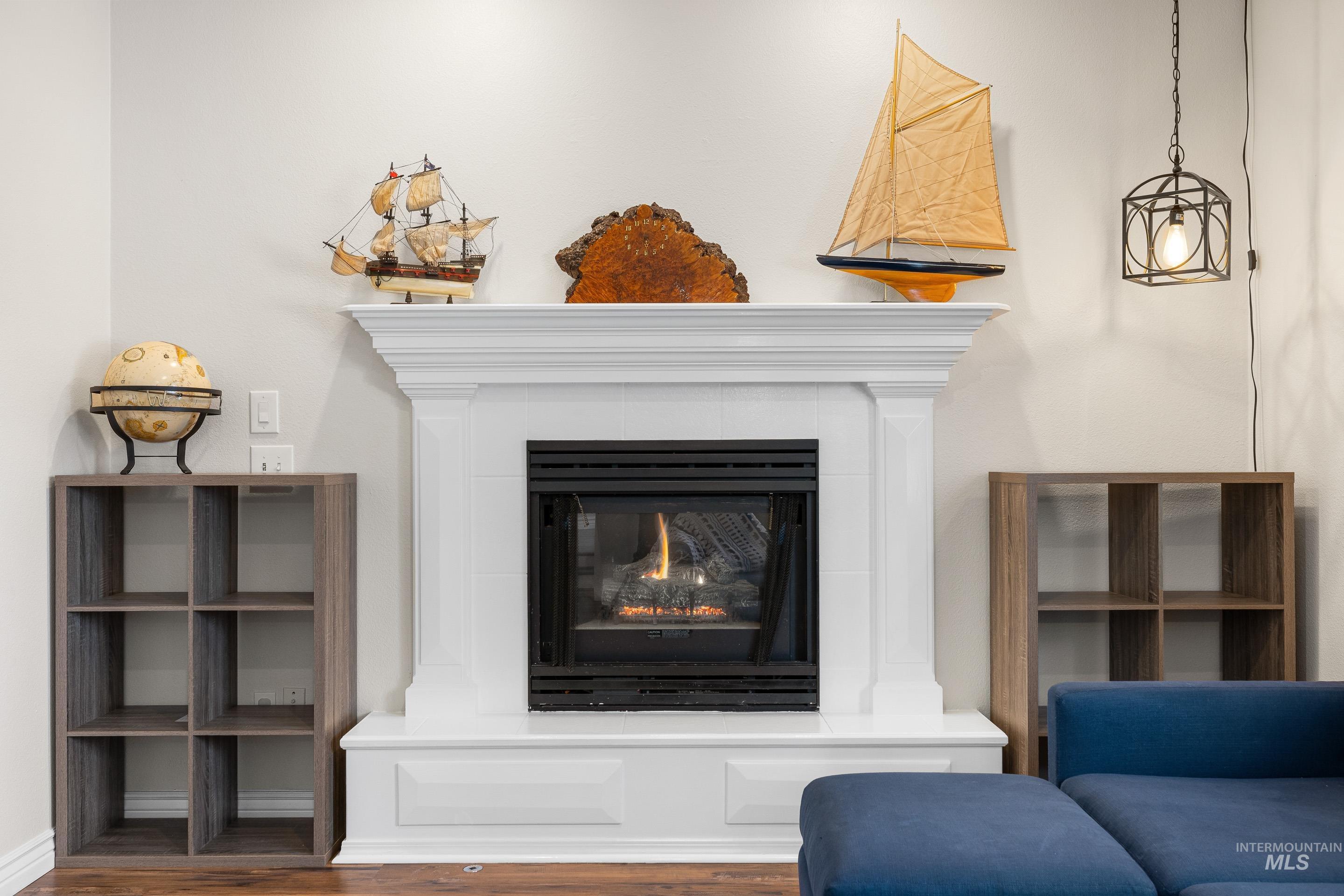 2600 W Creekstone, Meridian, Idaho 83642, 4 Bedrooms, 3 Bathrooms, Residential For Sale, Price $475,000,MLS 98975311