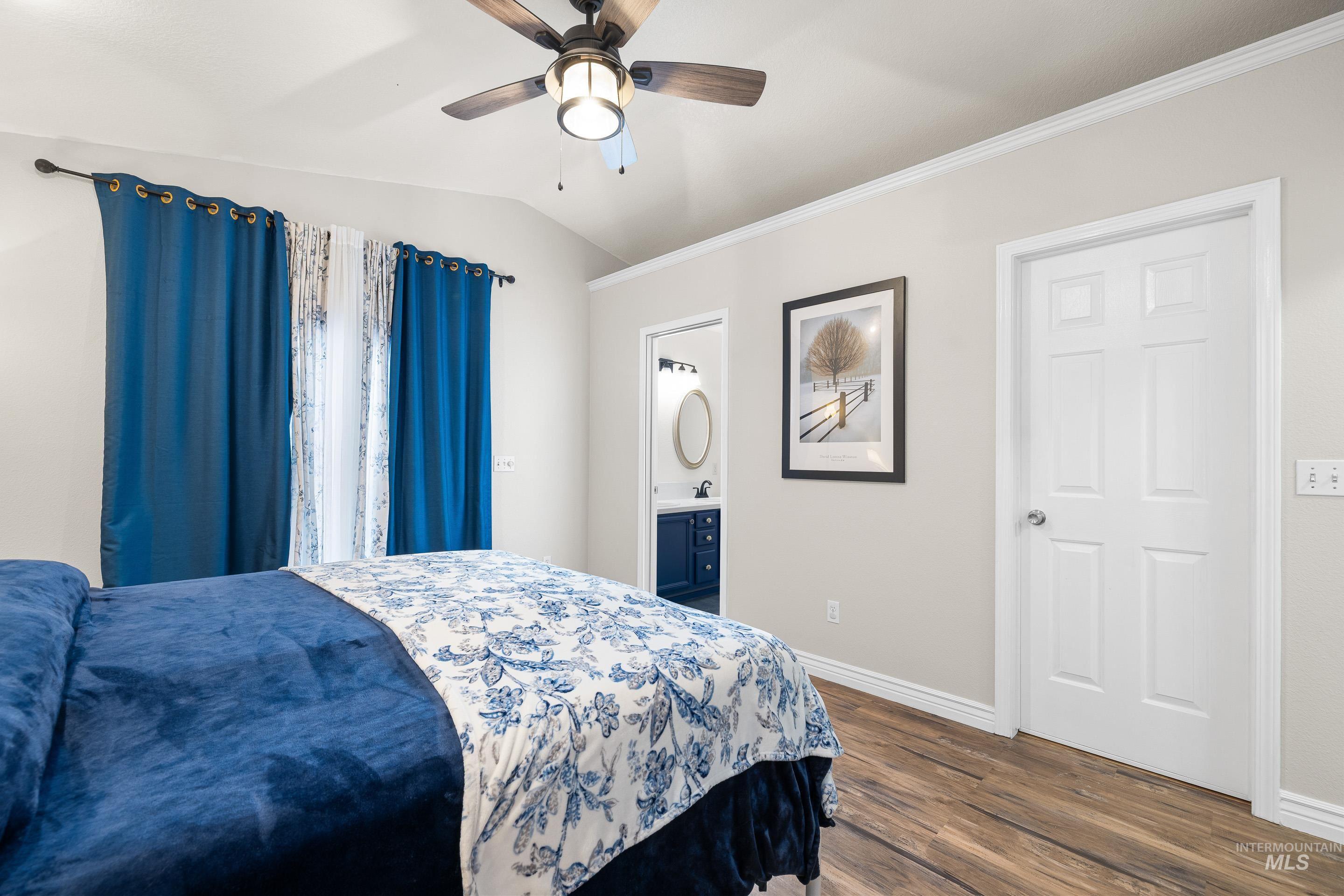 2600 W Creekstone, Meridian, Idaho 83642, 4 Bedrooms, 3 Bathrooms, Residential For Sale, Price $475,000,MLS 98975311